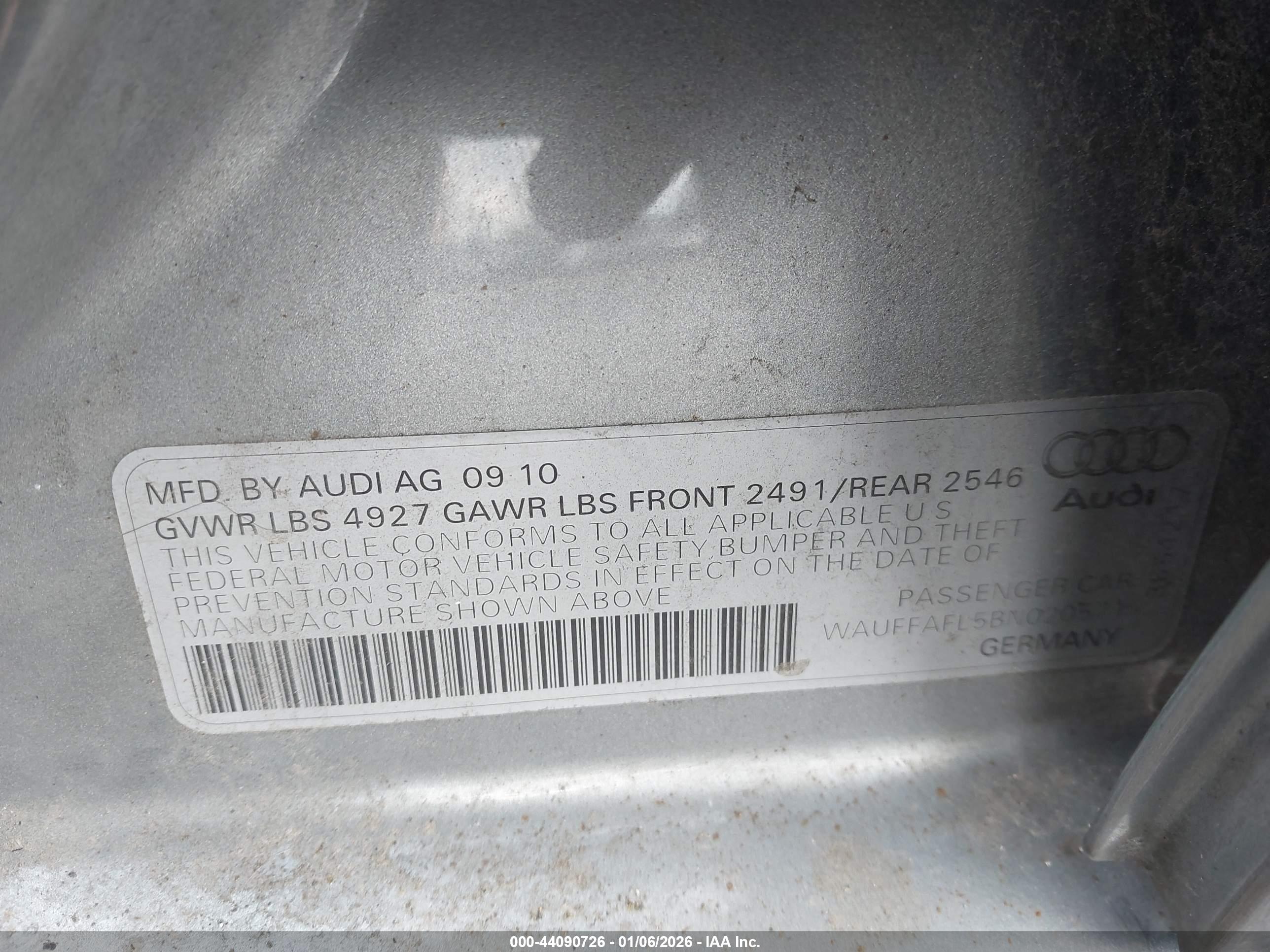 AUDI A4 image 9