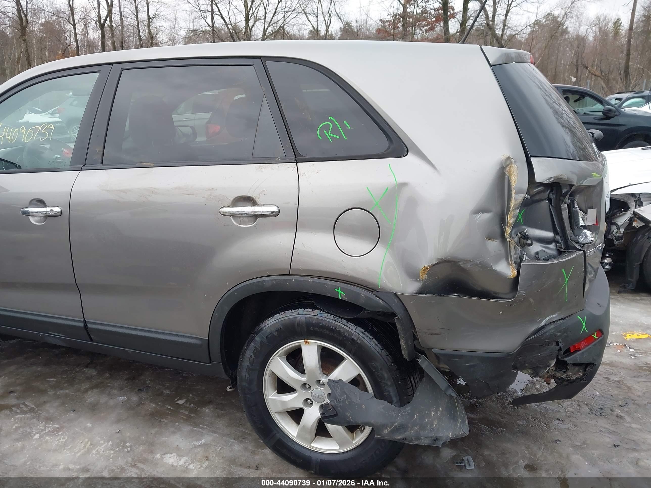 KIA SORENTO image 6