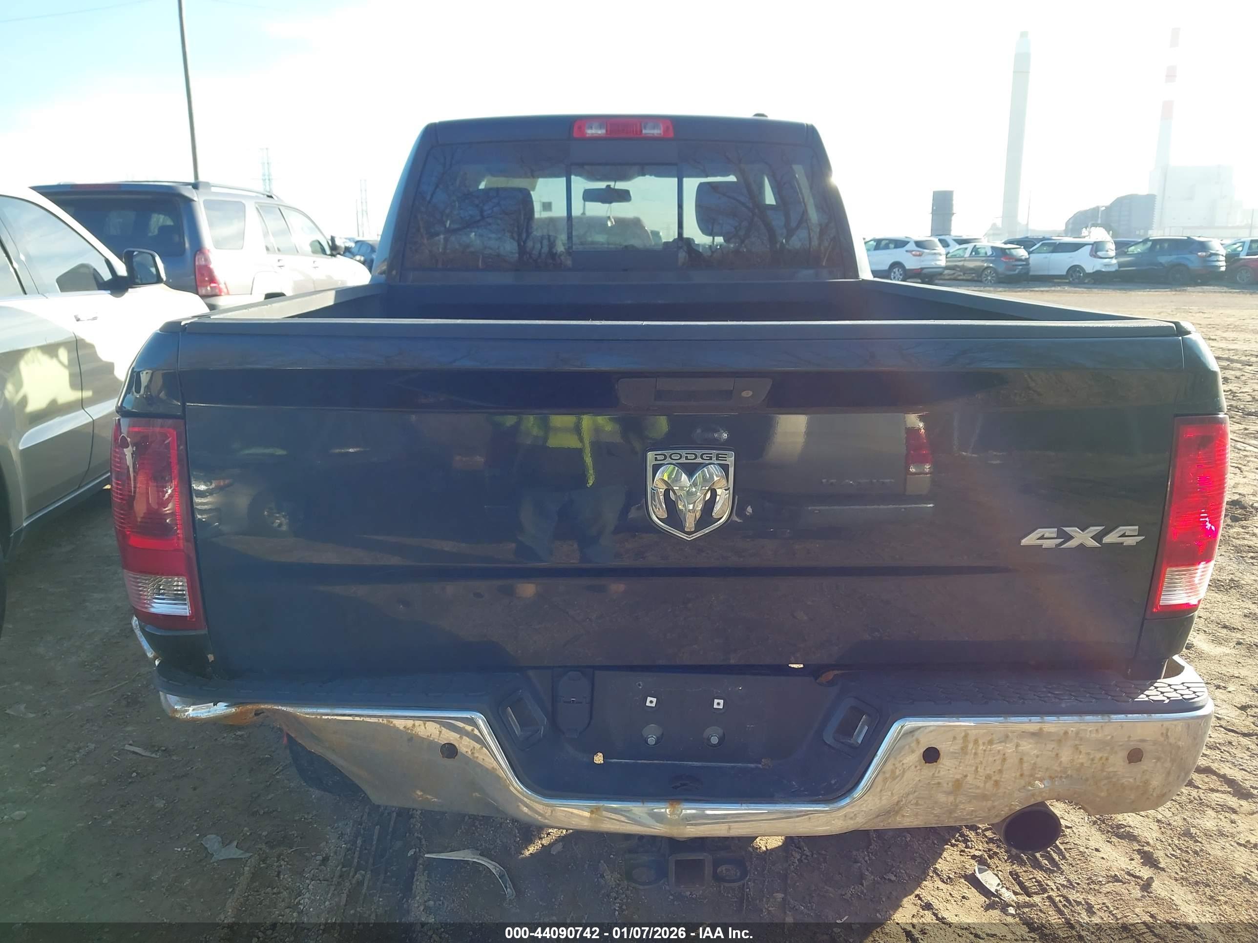 DODGE RAM image 6