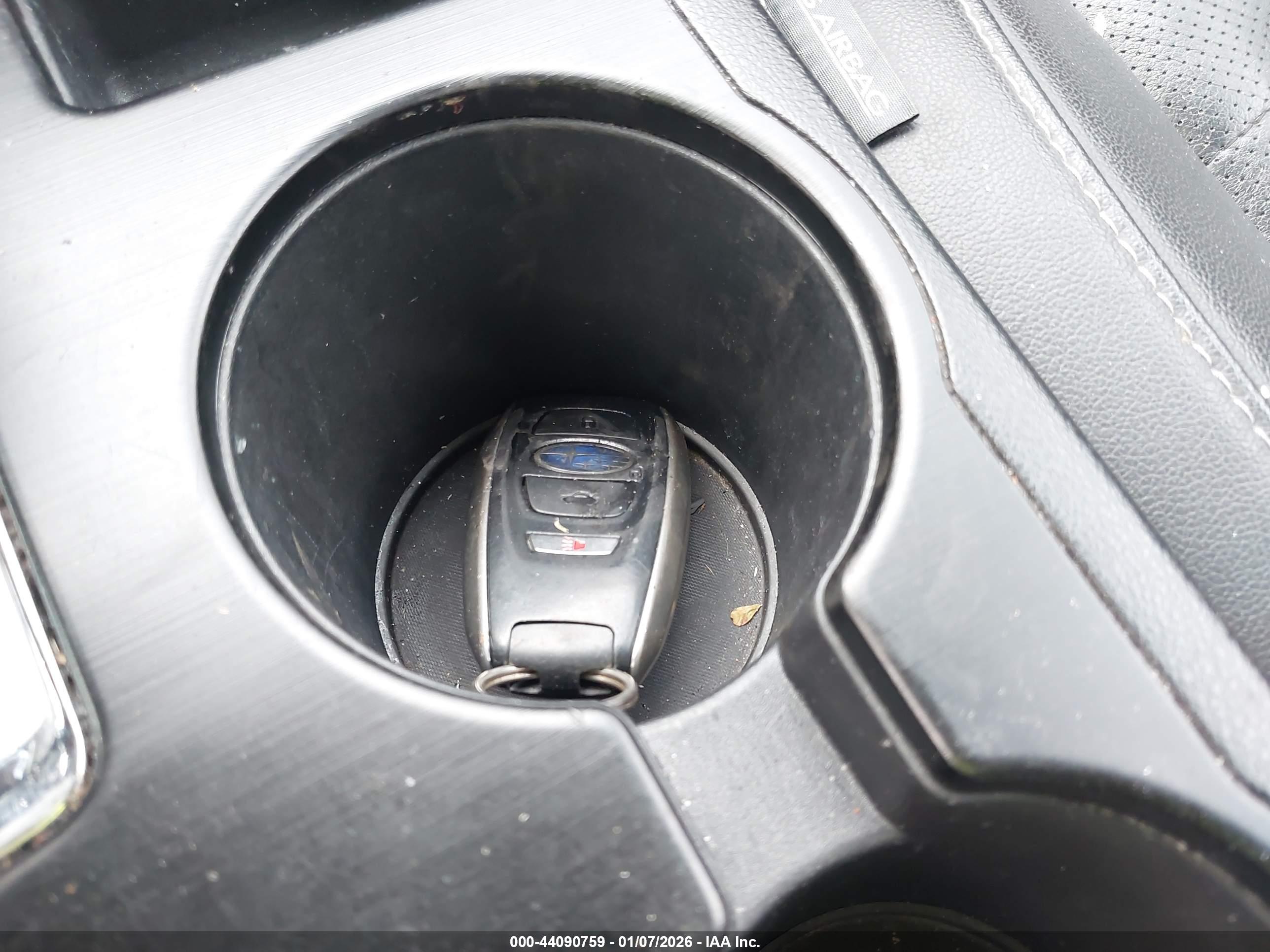 SUBARU OUTBACK image 11