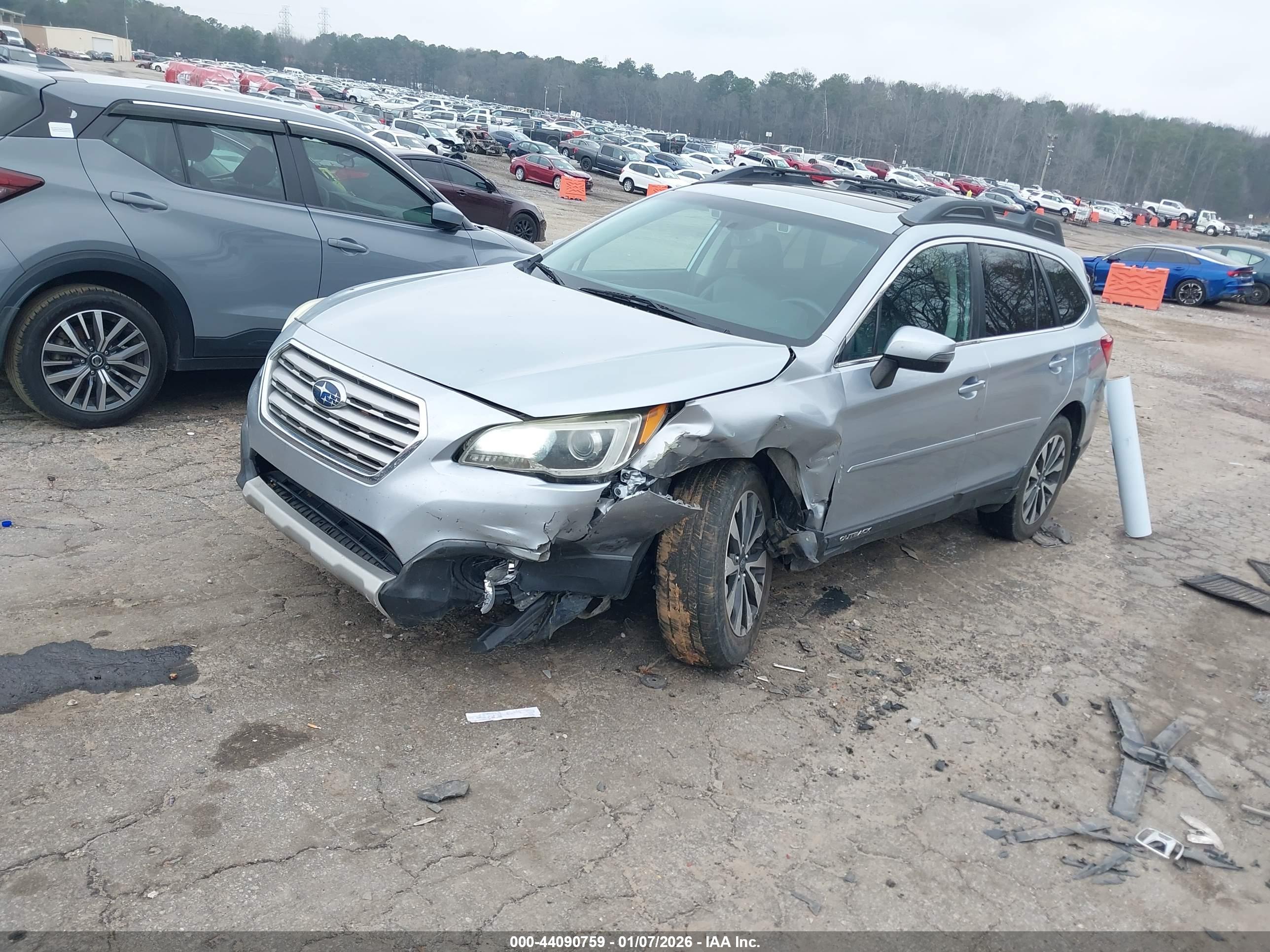 SUBARU OUTBACK image 2