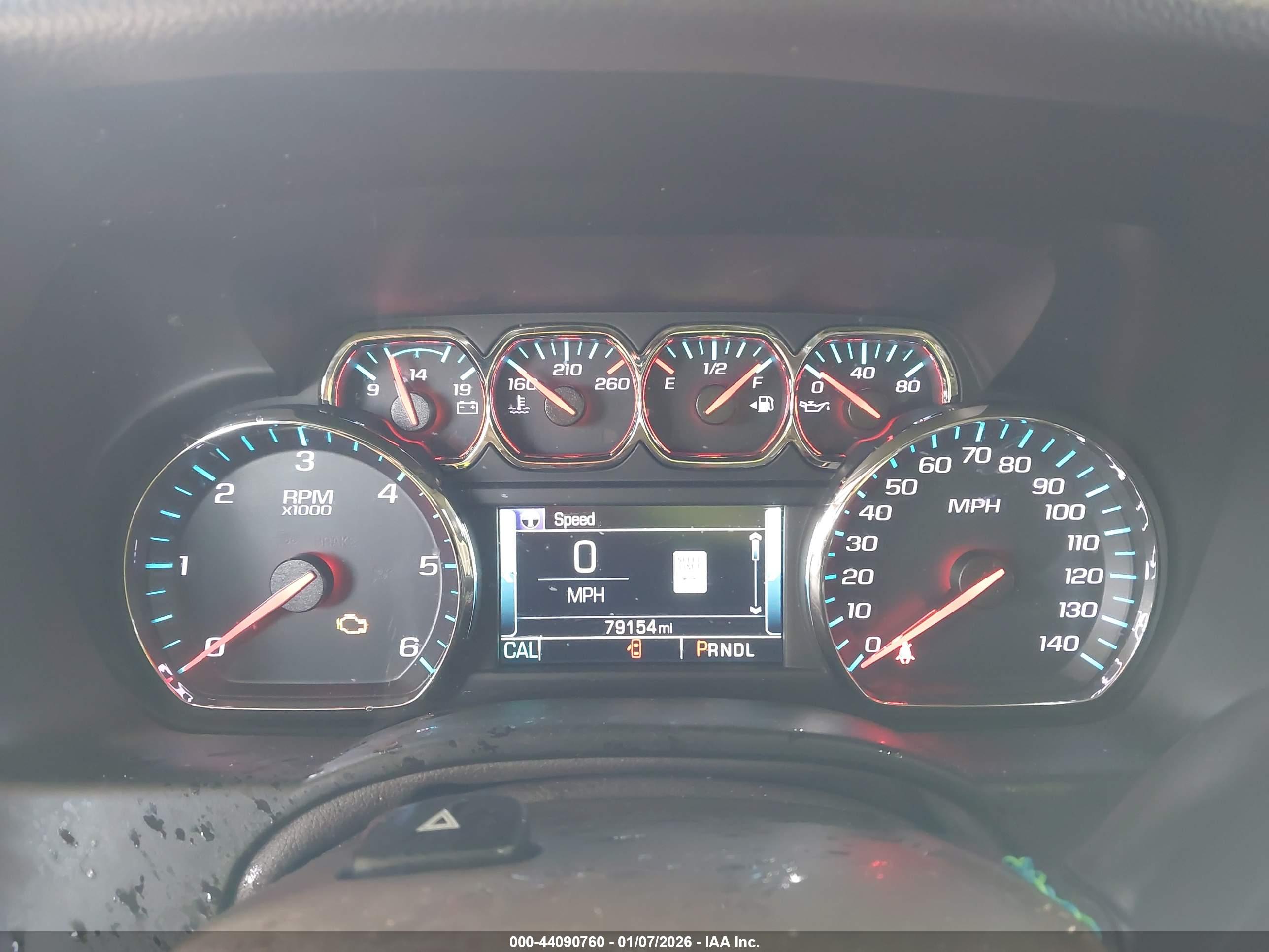 CHEVROLET SUBURBAN image 7