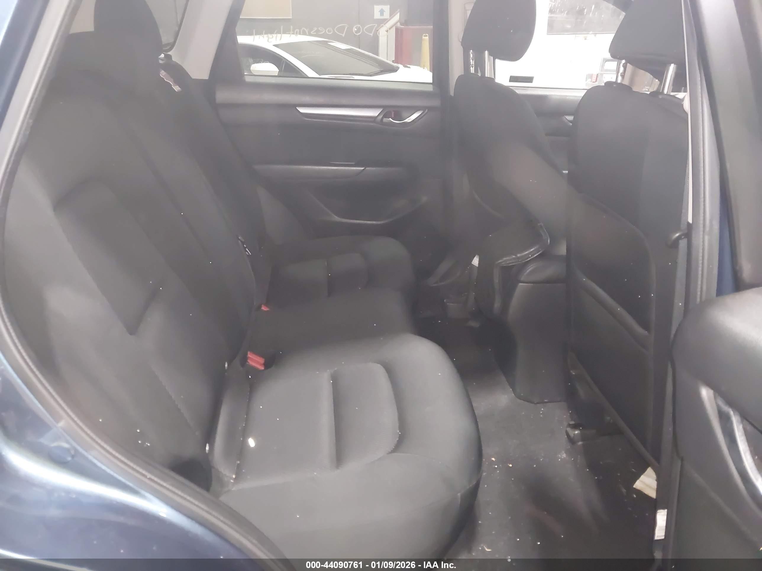 MAZDA CX-5 image 8