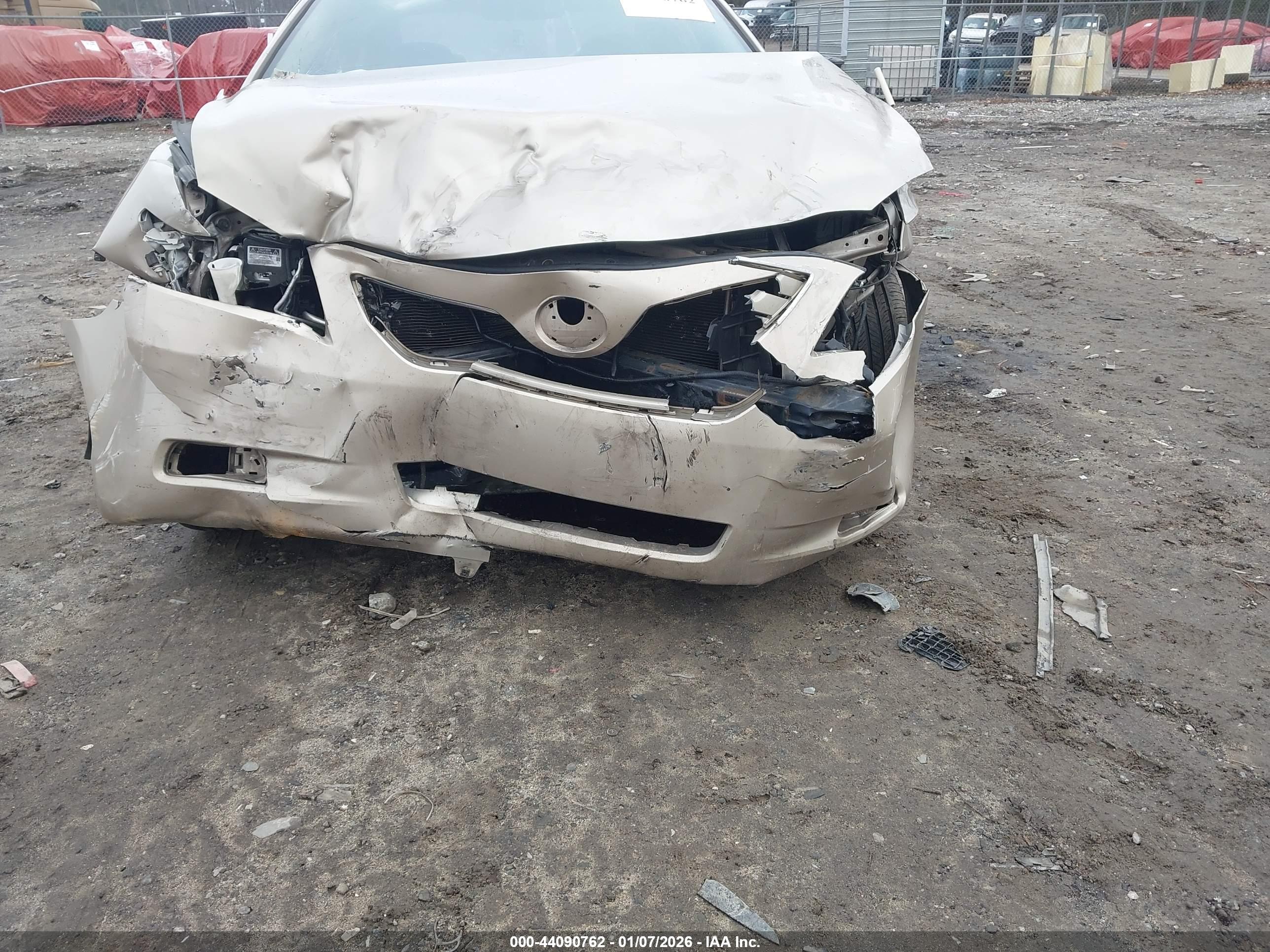 TOYOTA CAMRY image 6