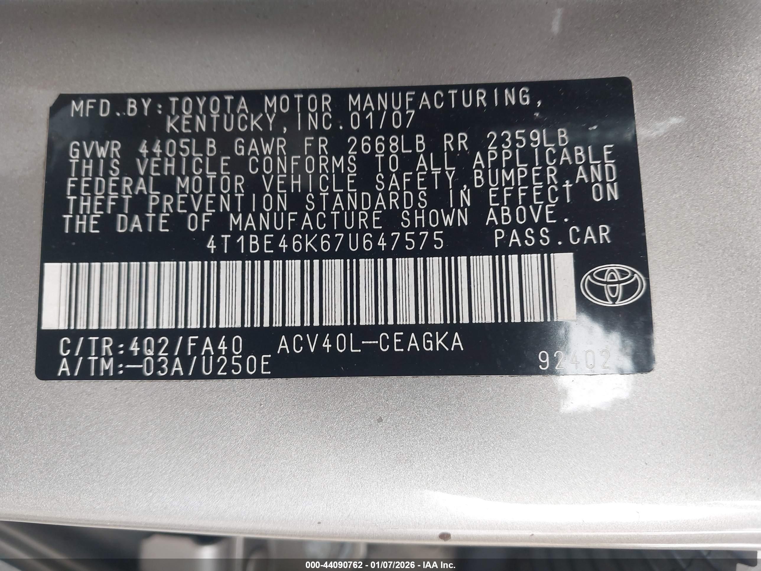 TOYOTA CAMRY image 9