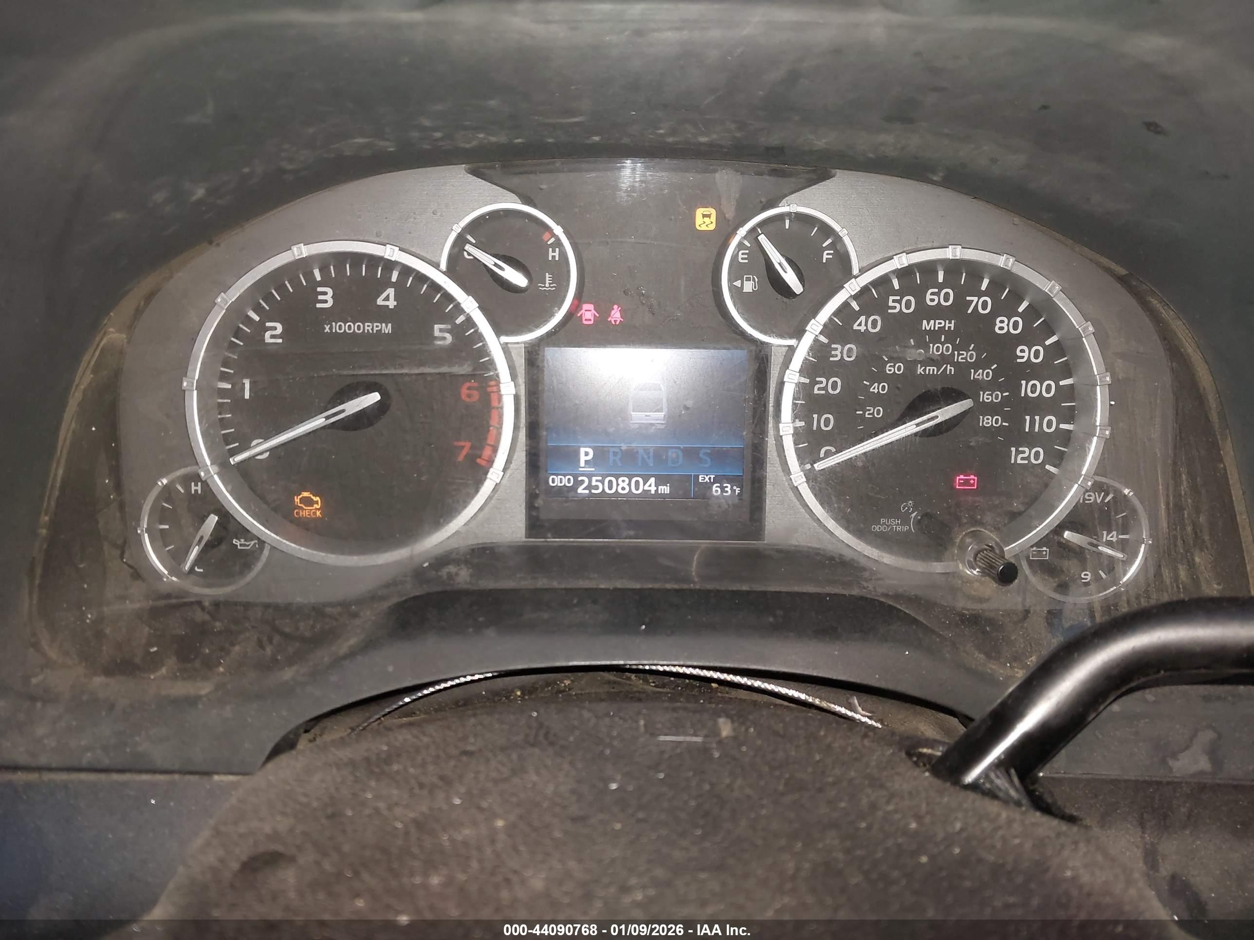 TOYOTA TUNDRA image 7