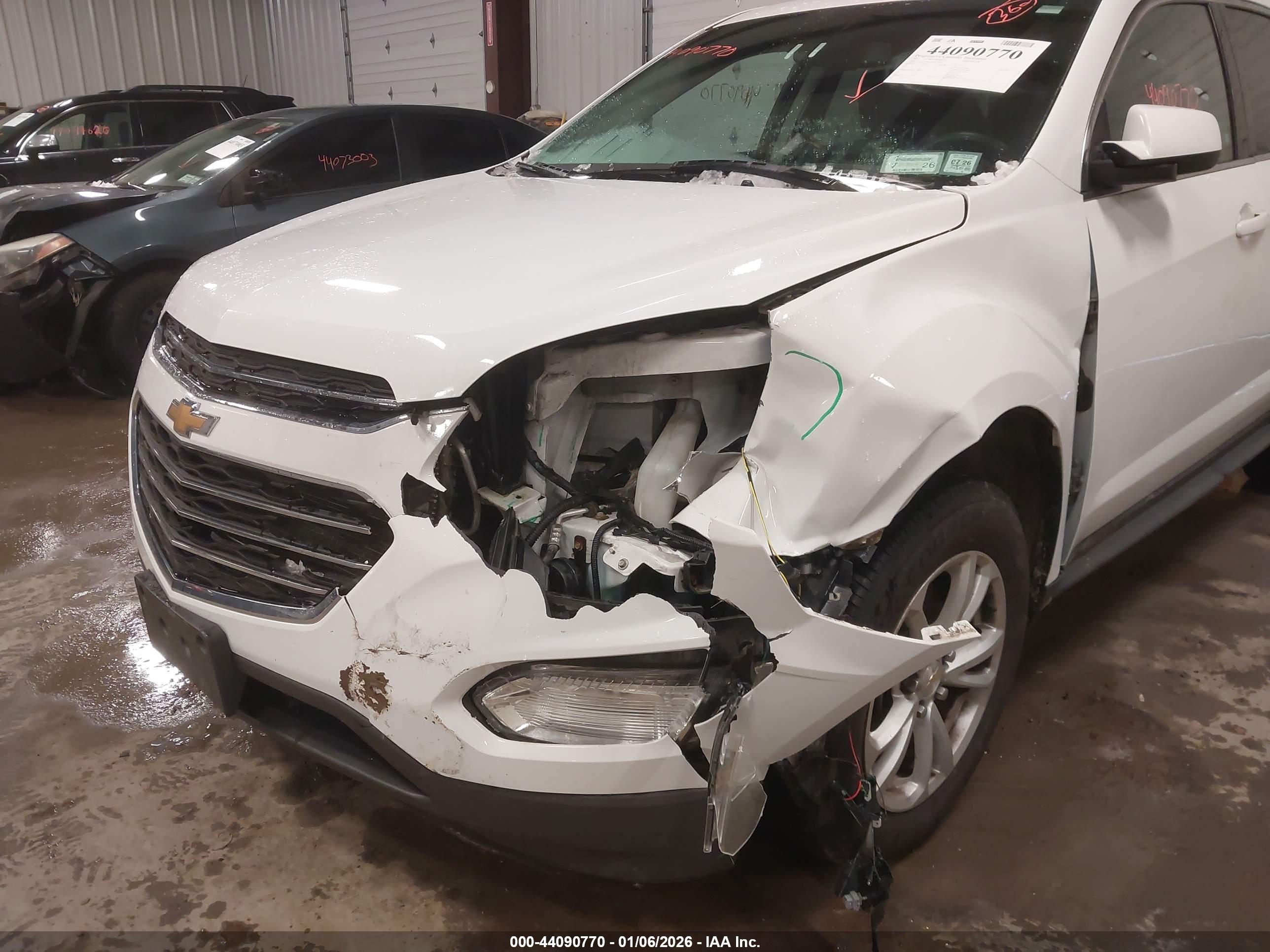 CHEVROLET EQUINOX image 6