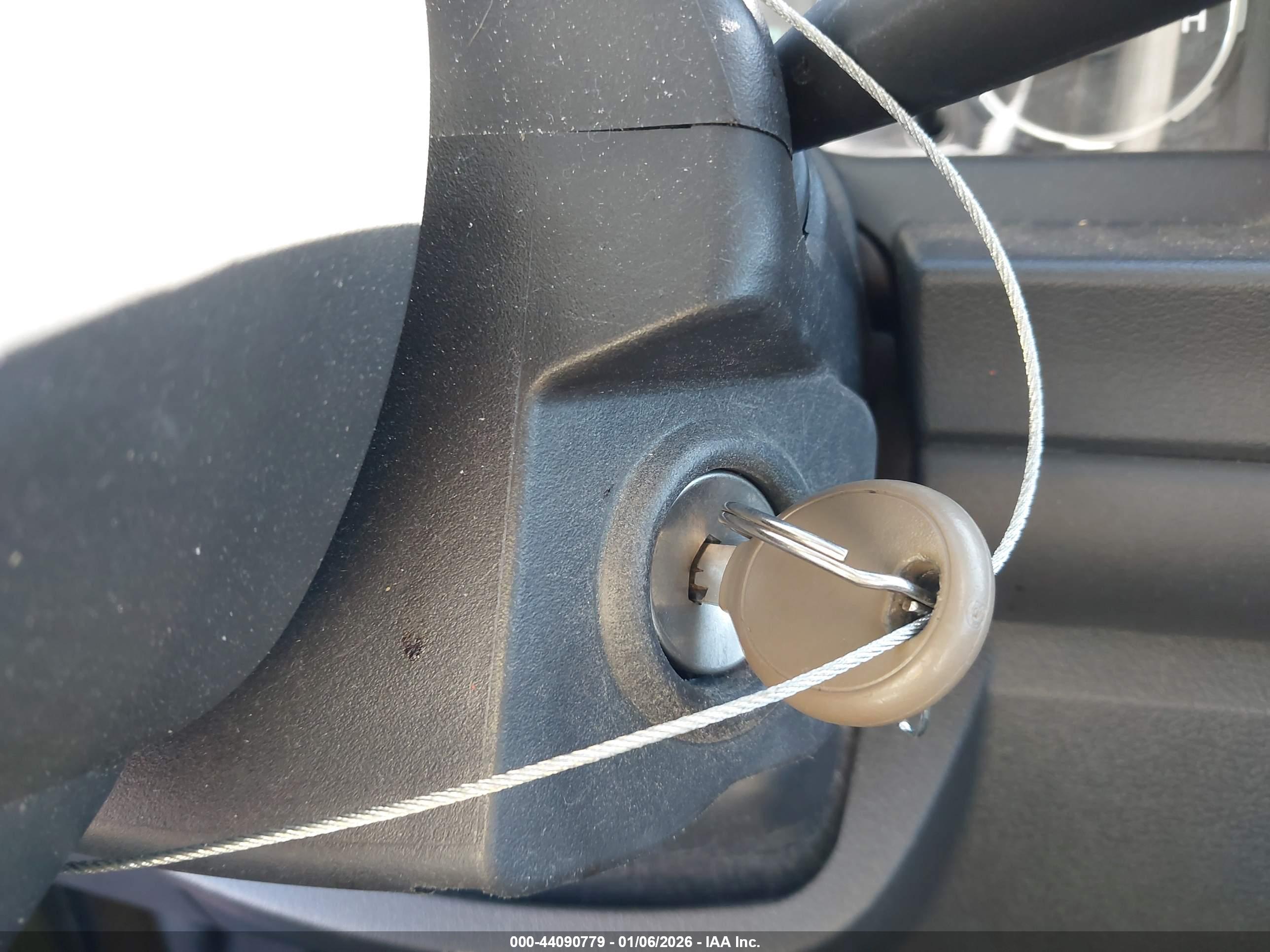 JEEP LIBERTY image 11
