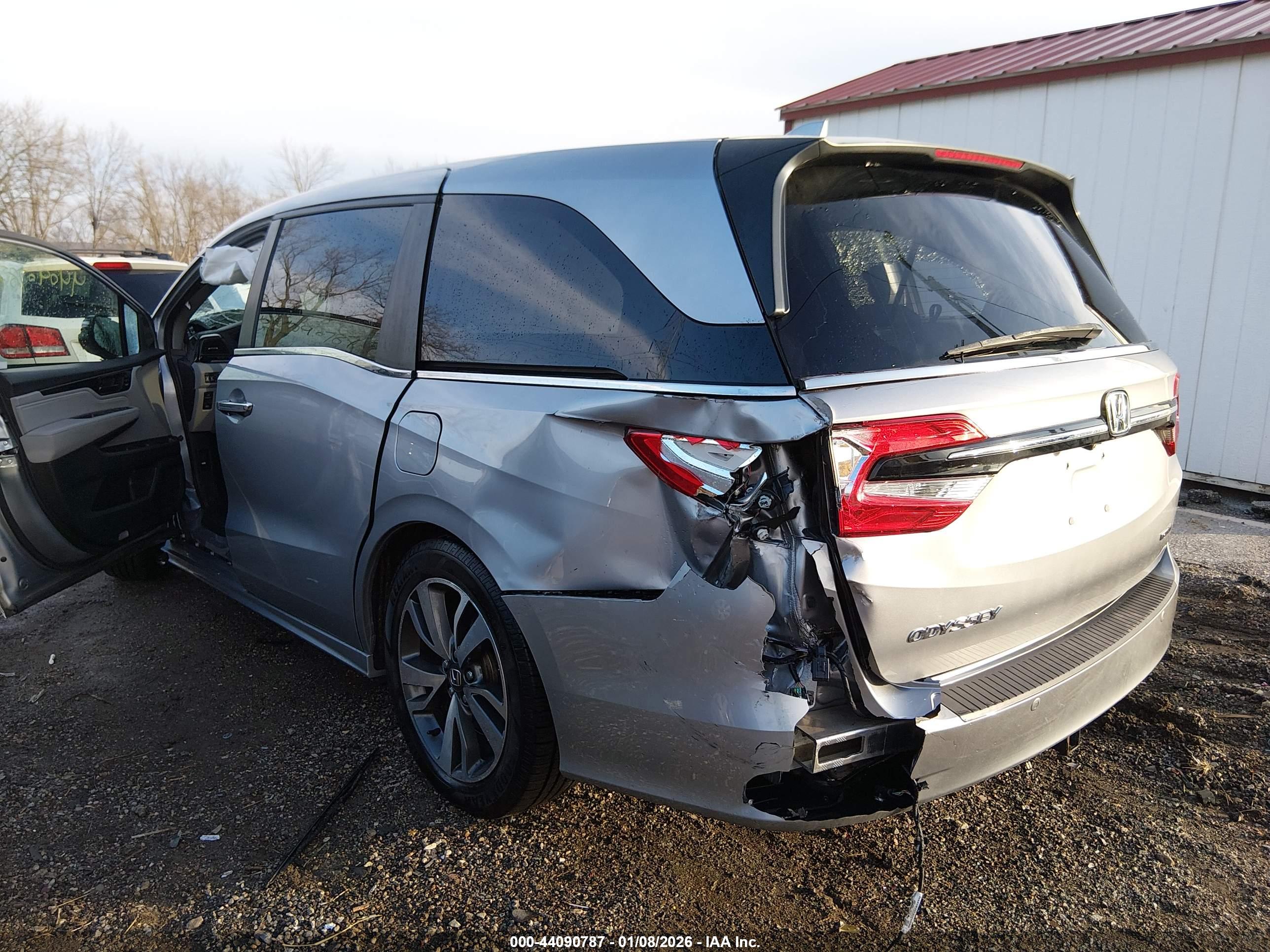 HONDA ODYSSEY image 3
