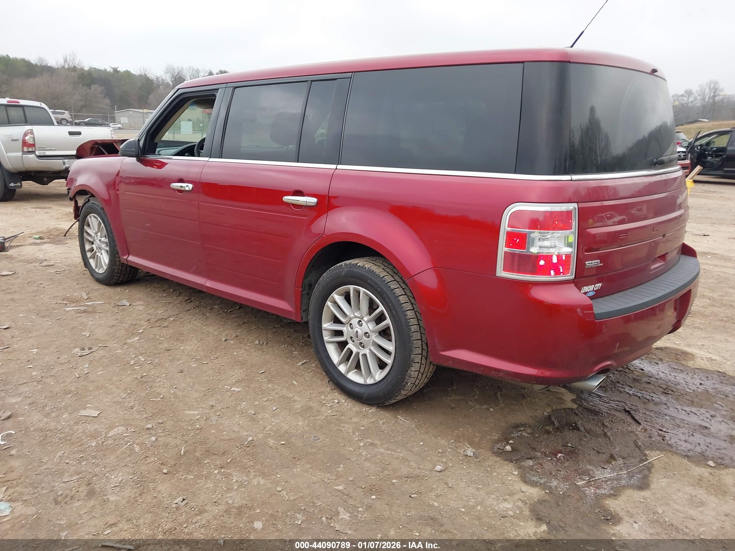 FORD FLEX image 3