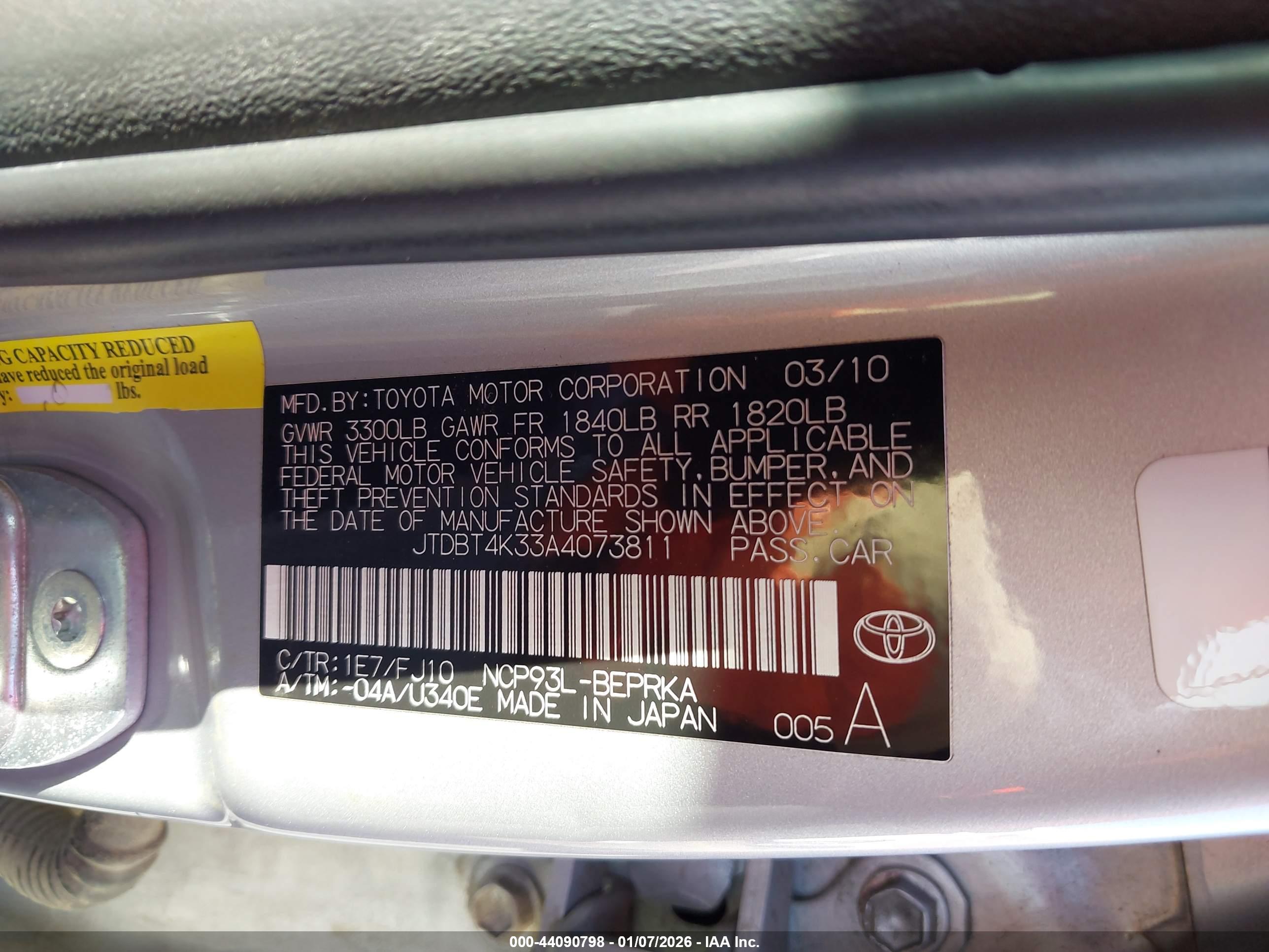 TOYOTA YARIS image 9