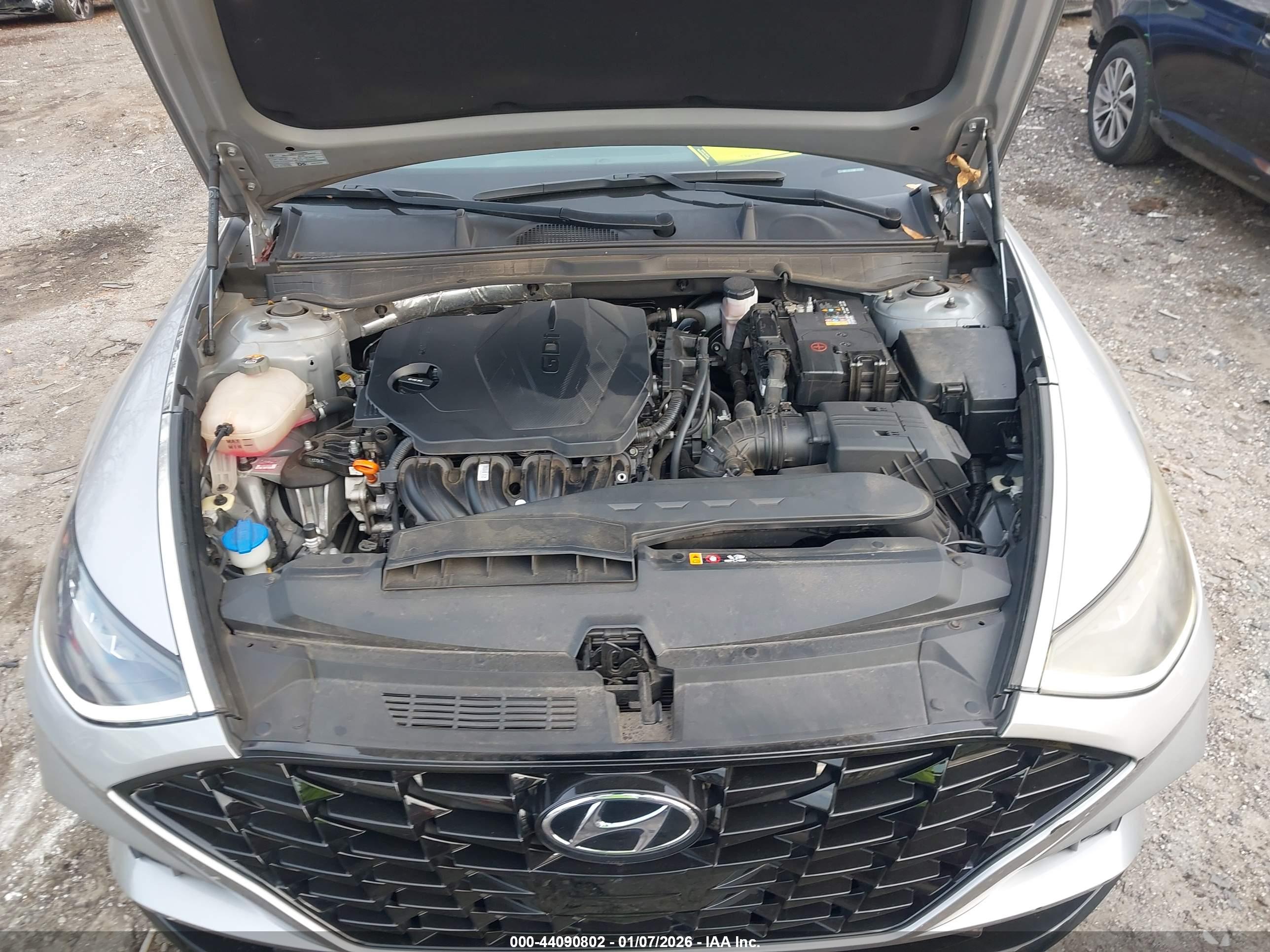 HYUNDAI SONATA image 10