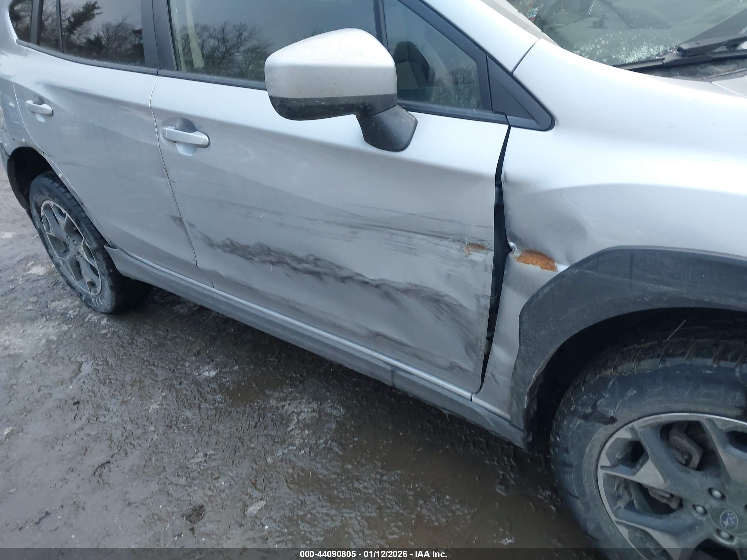 SUBARU CROSSTREK image 6