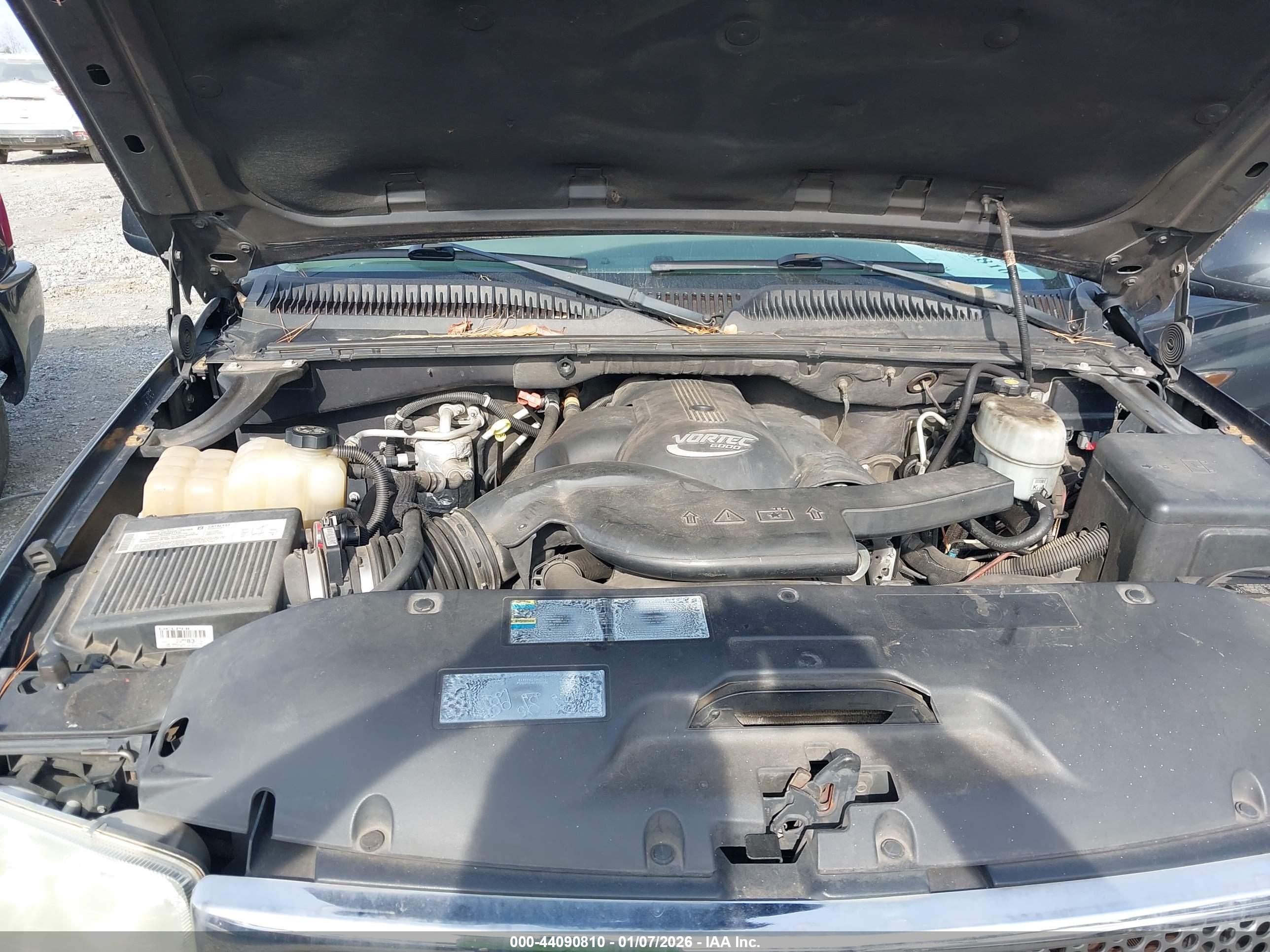 GMC YUKON image 10