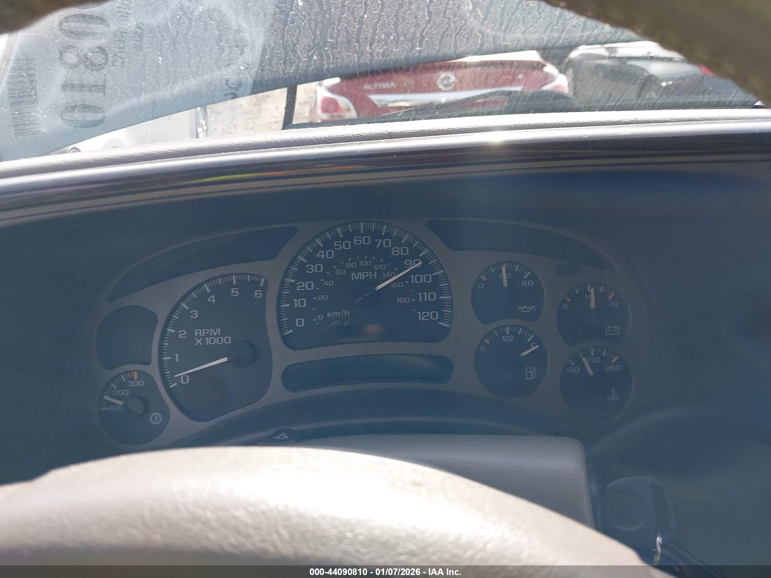 GMC YUKON image 7