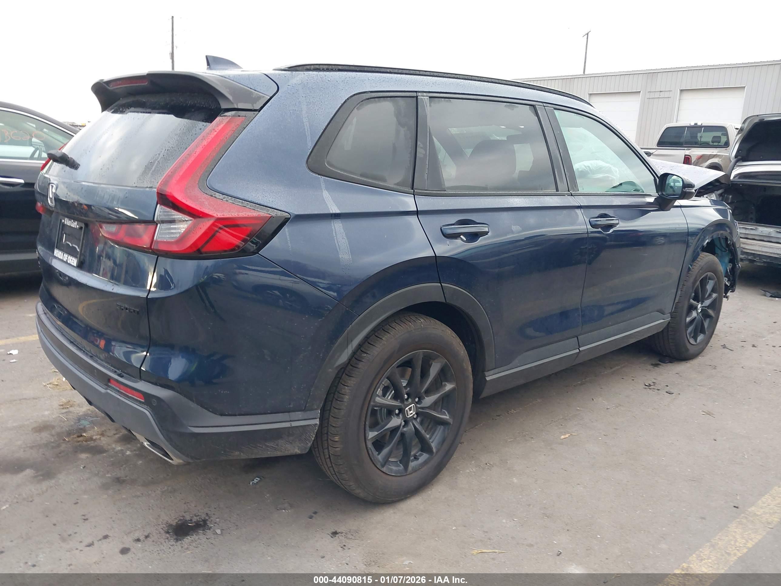 HONDA CR-V image 4