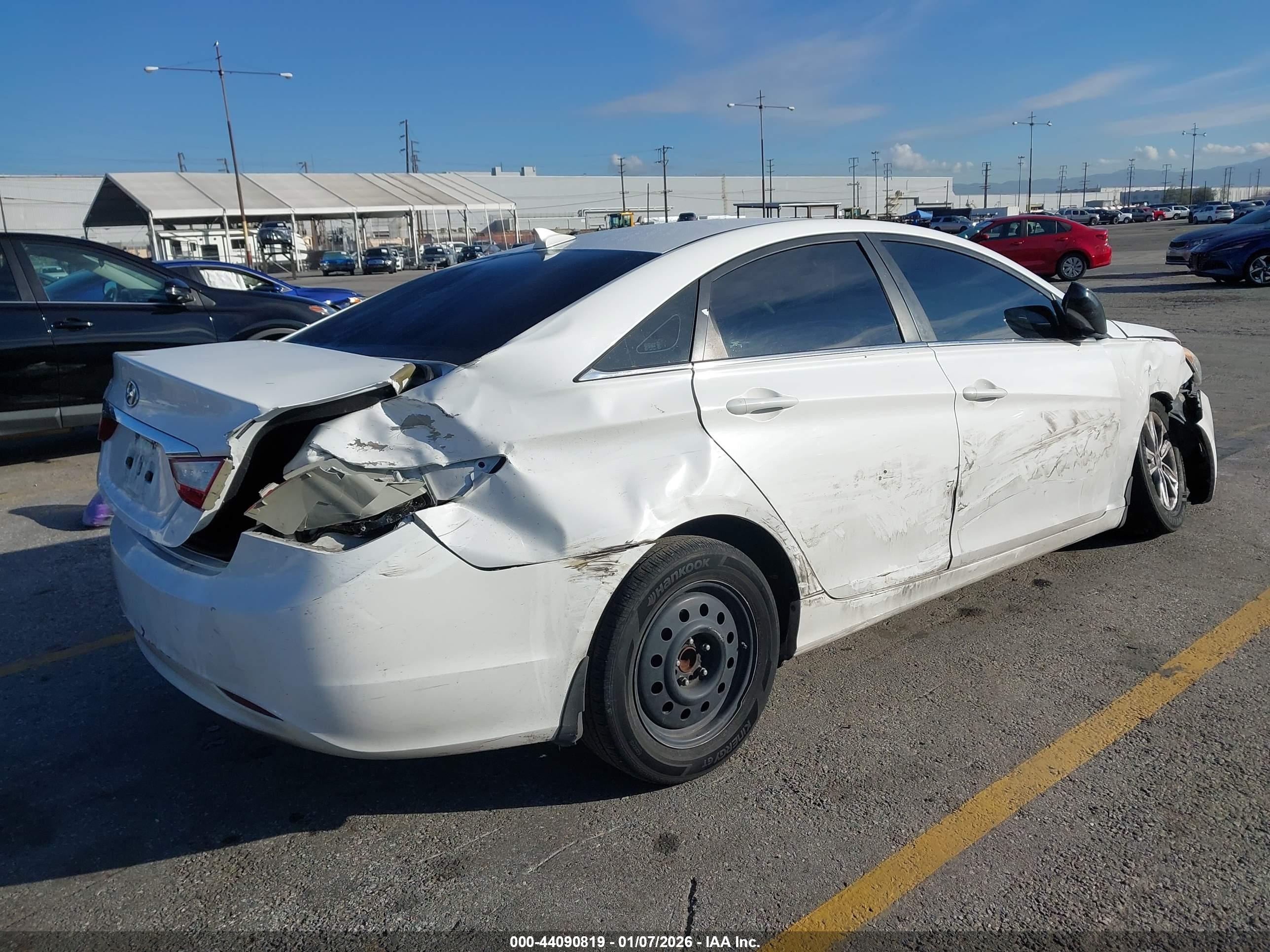 HYUNDAI SONATA image 4