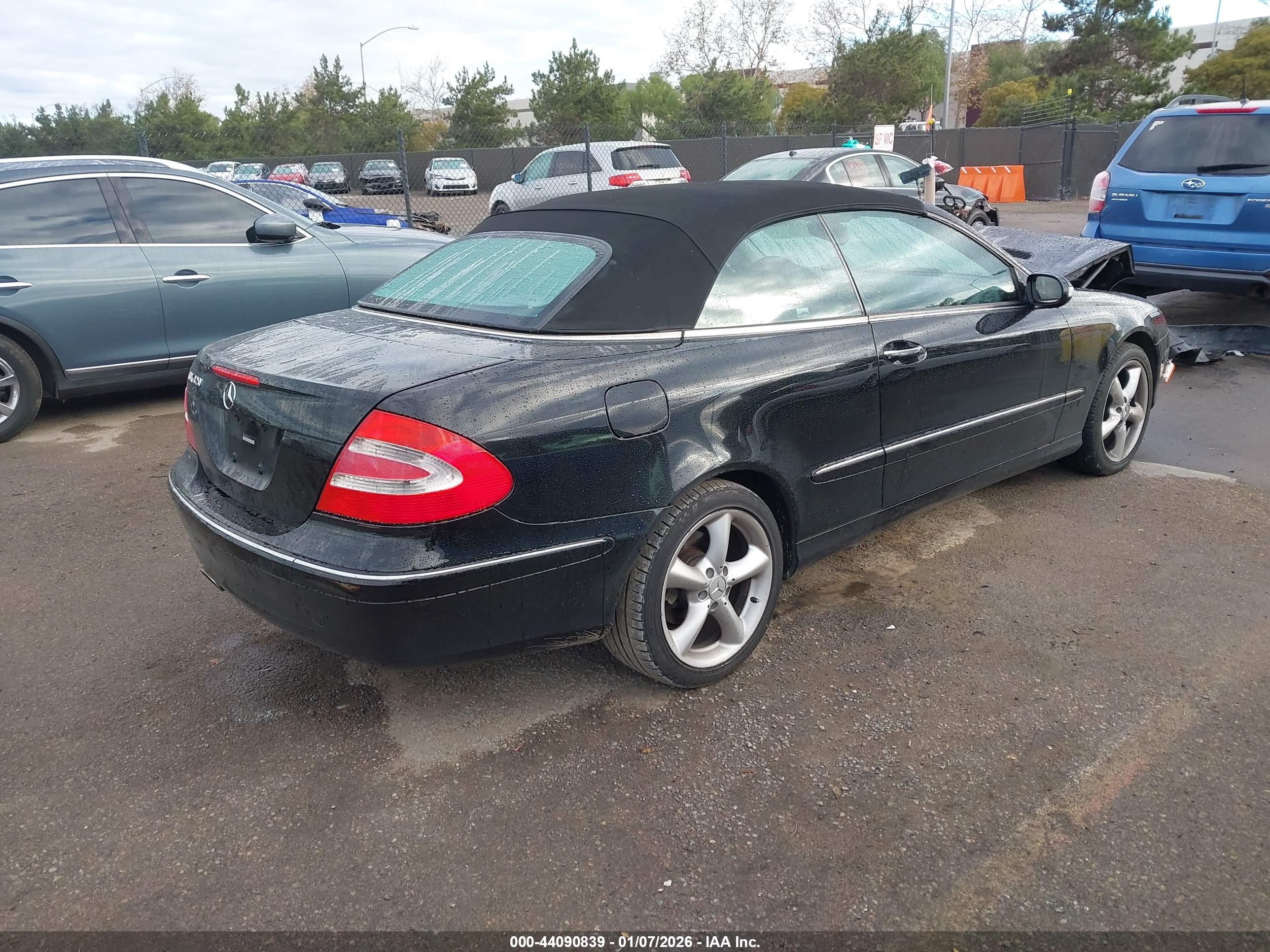 MERCEDES-BENZ CLK image 4