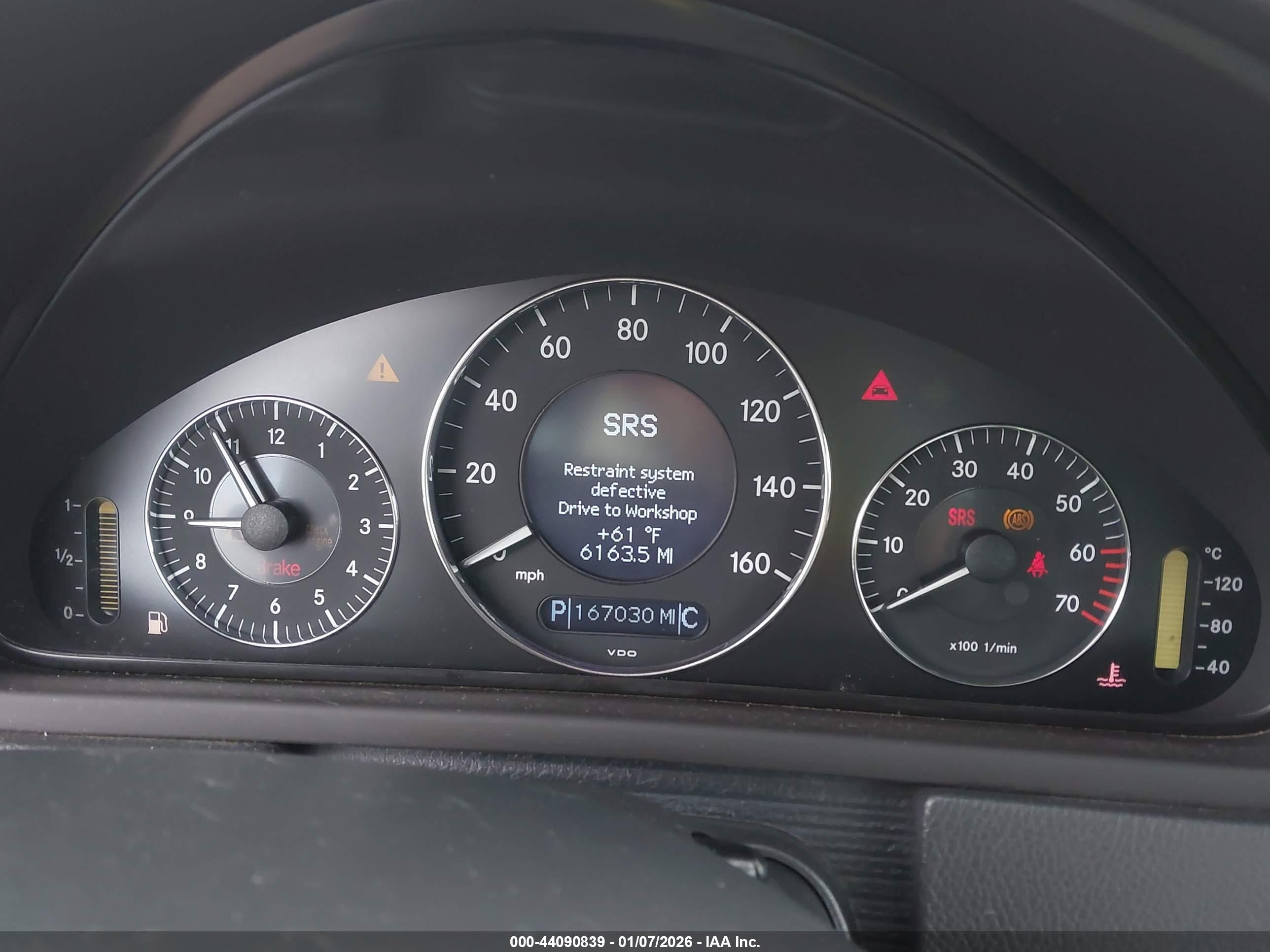 MERCEDES-BENZ CLK image 7