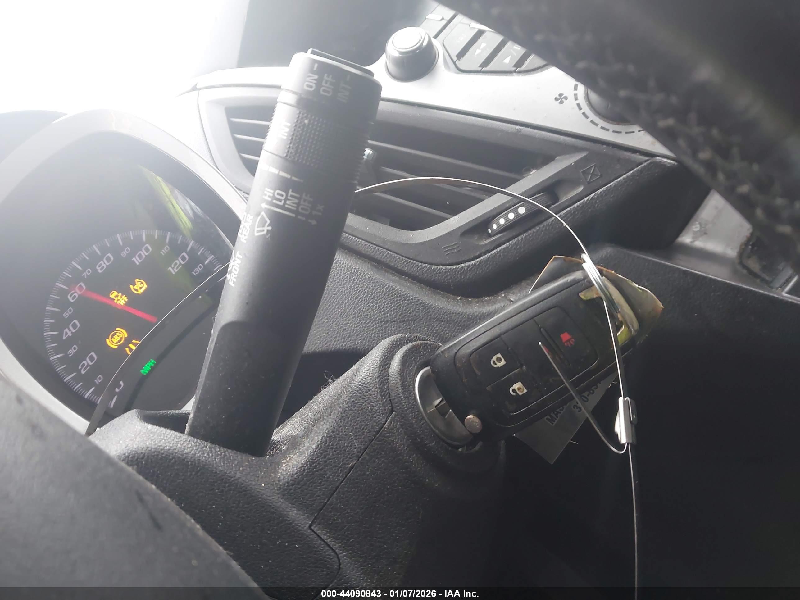 CHEVROLET EQUINOX image 11