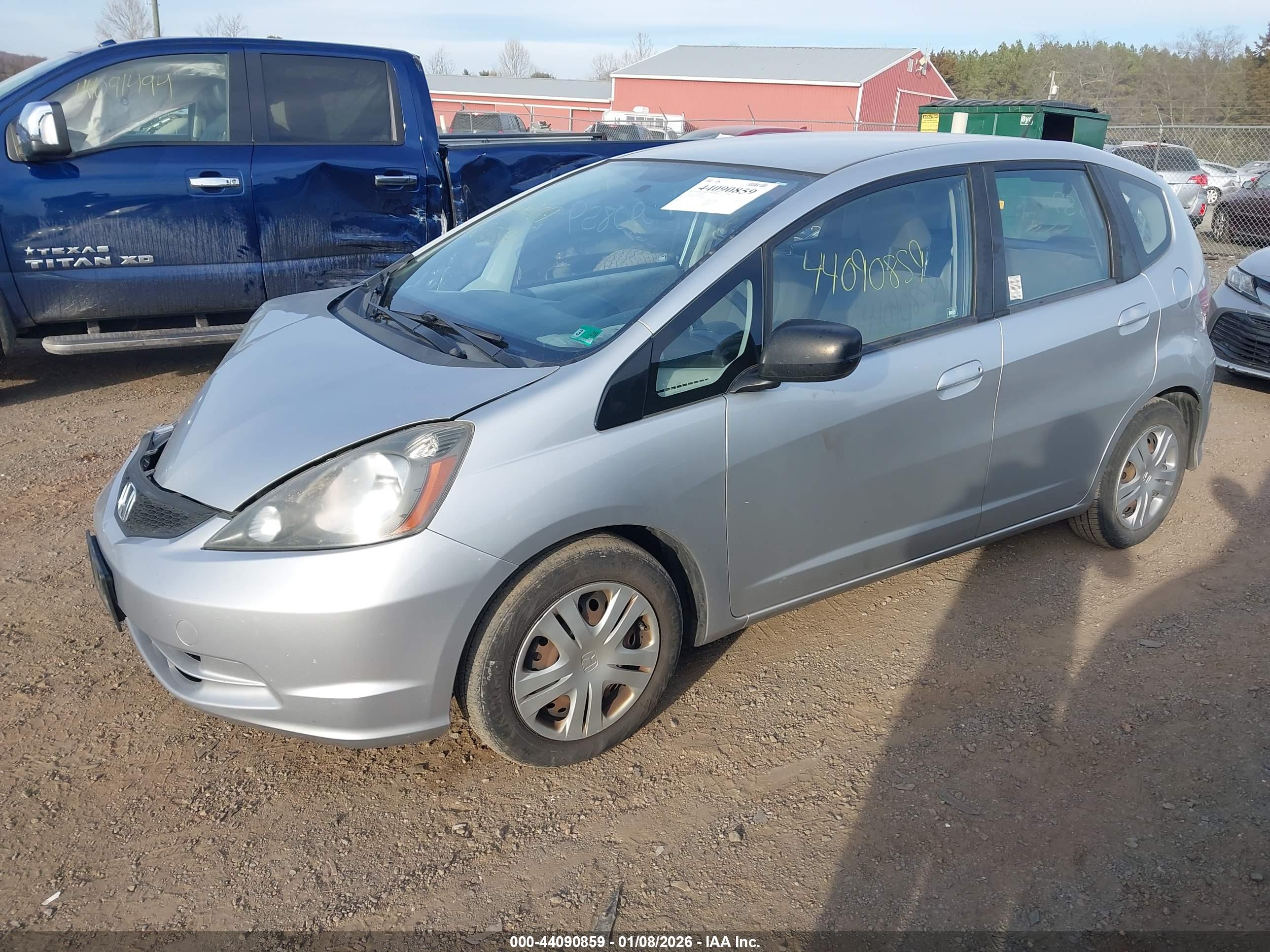 HONDA FIT image 2