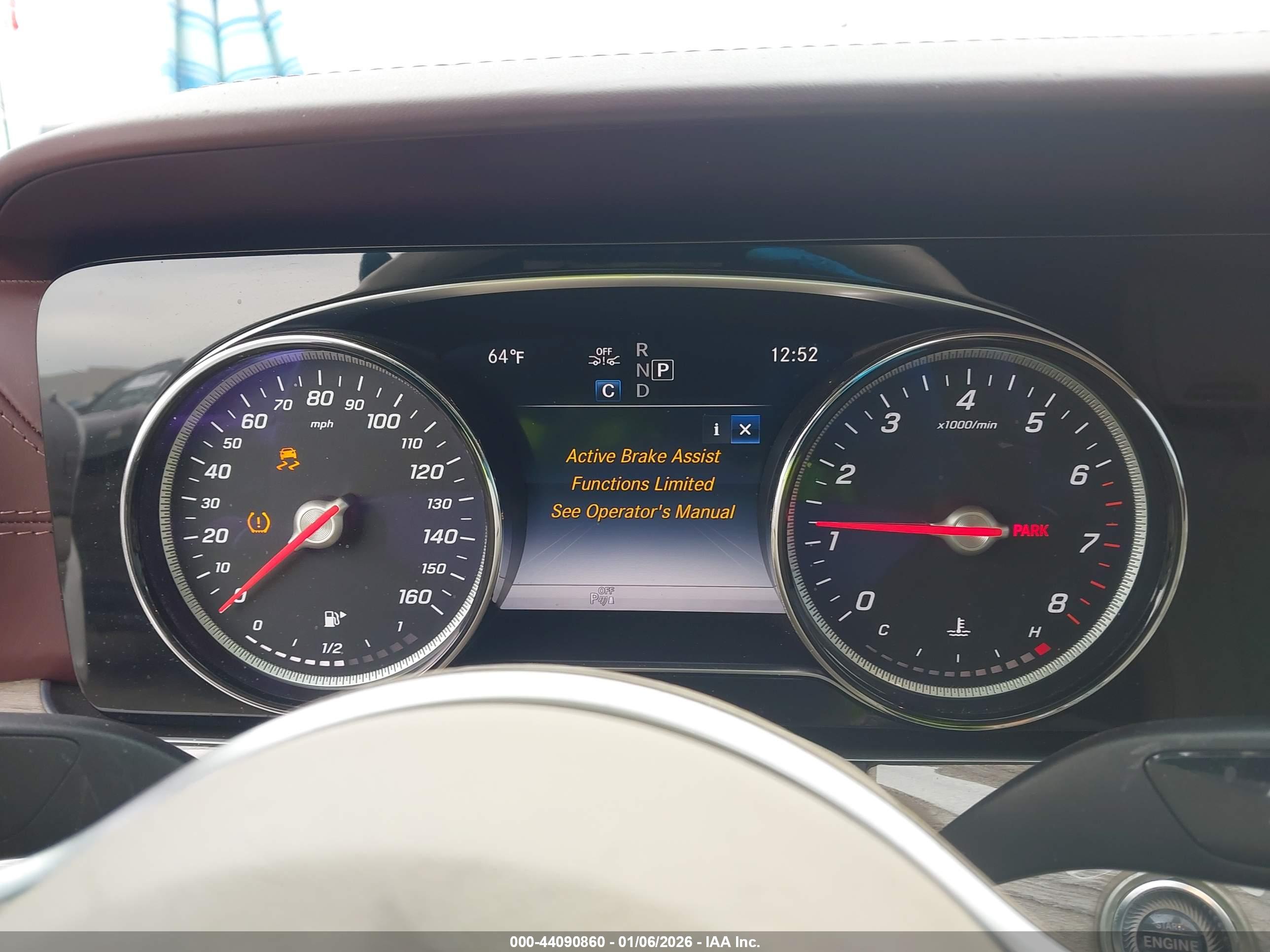 MERCEDES-BENZ E image 7