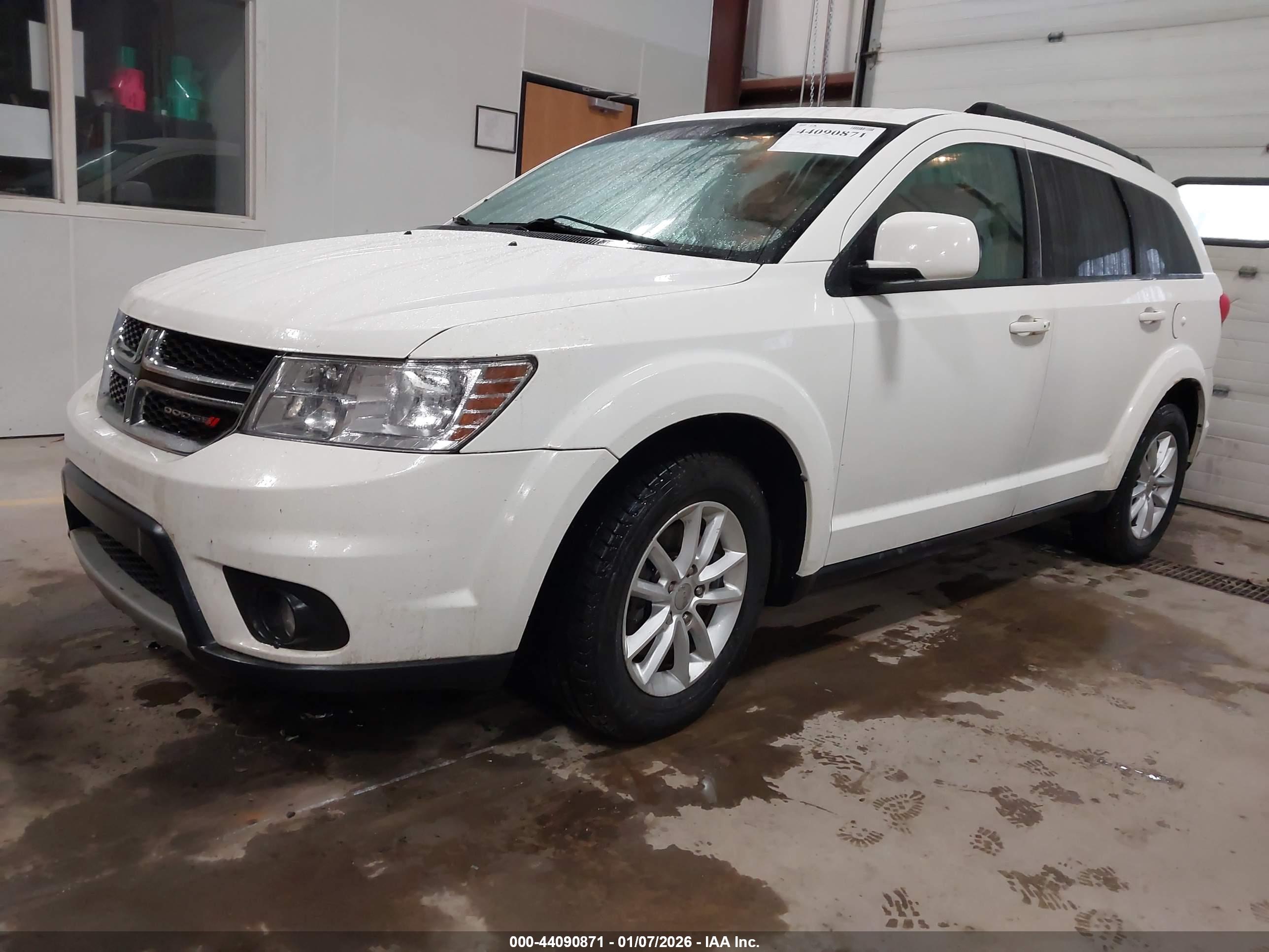 DODGE JOURNEY image 2