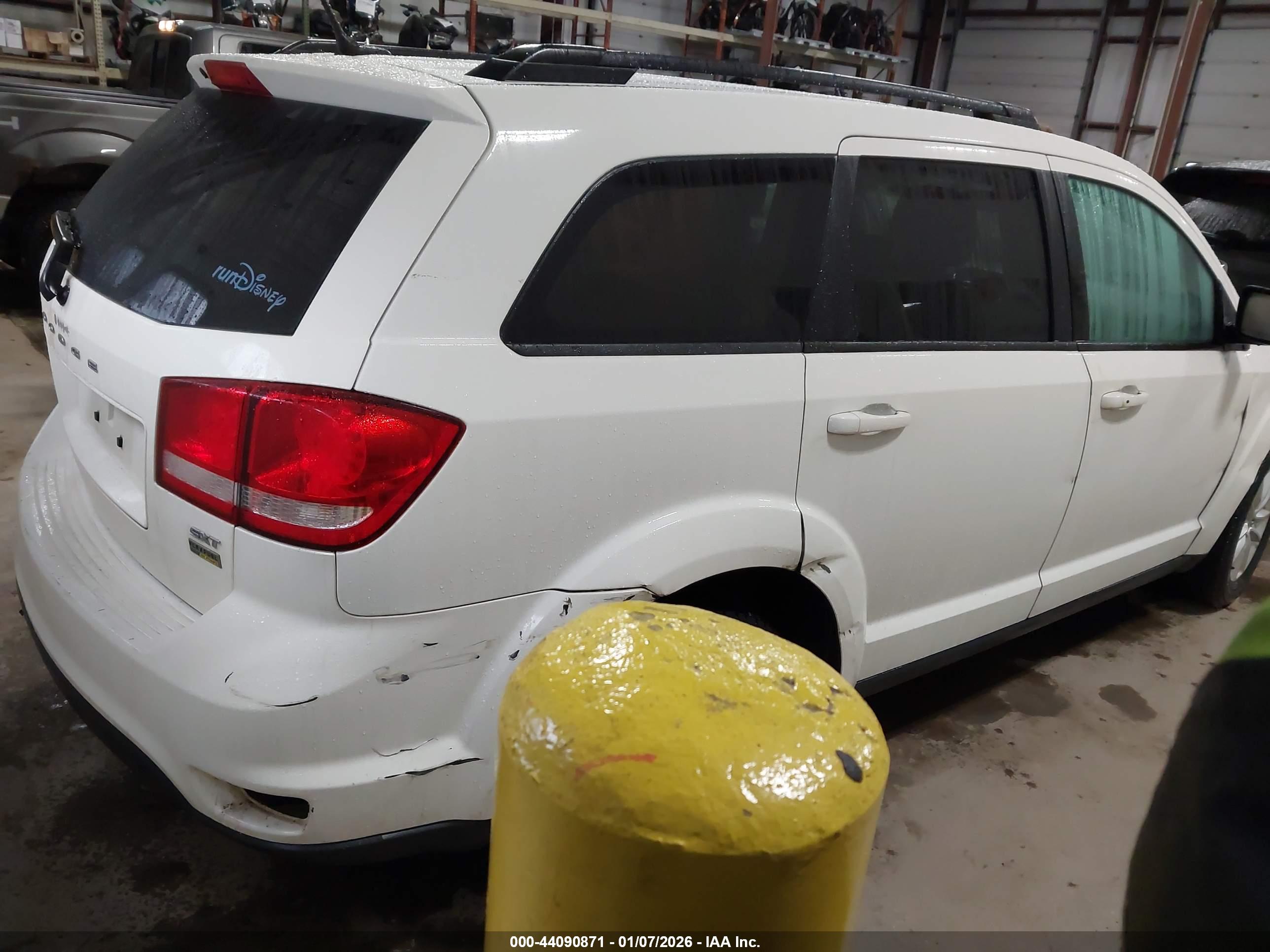 DODGE JOURNEY image 4