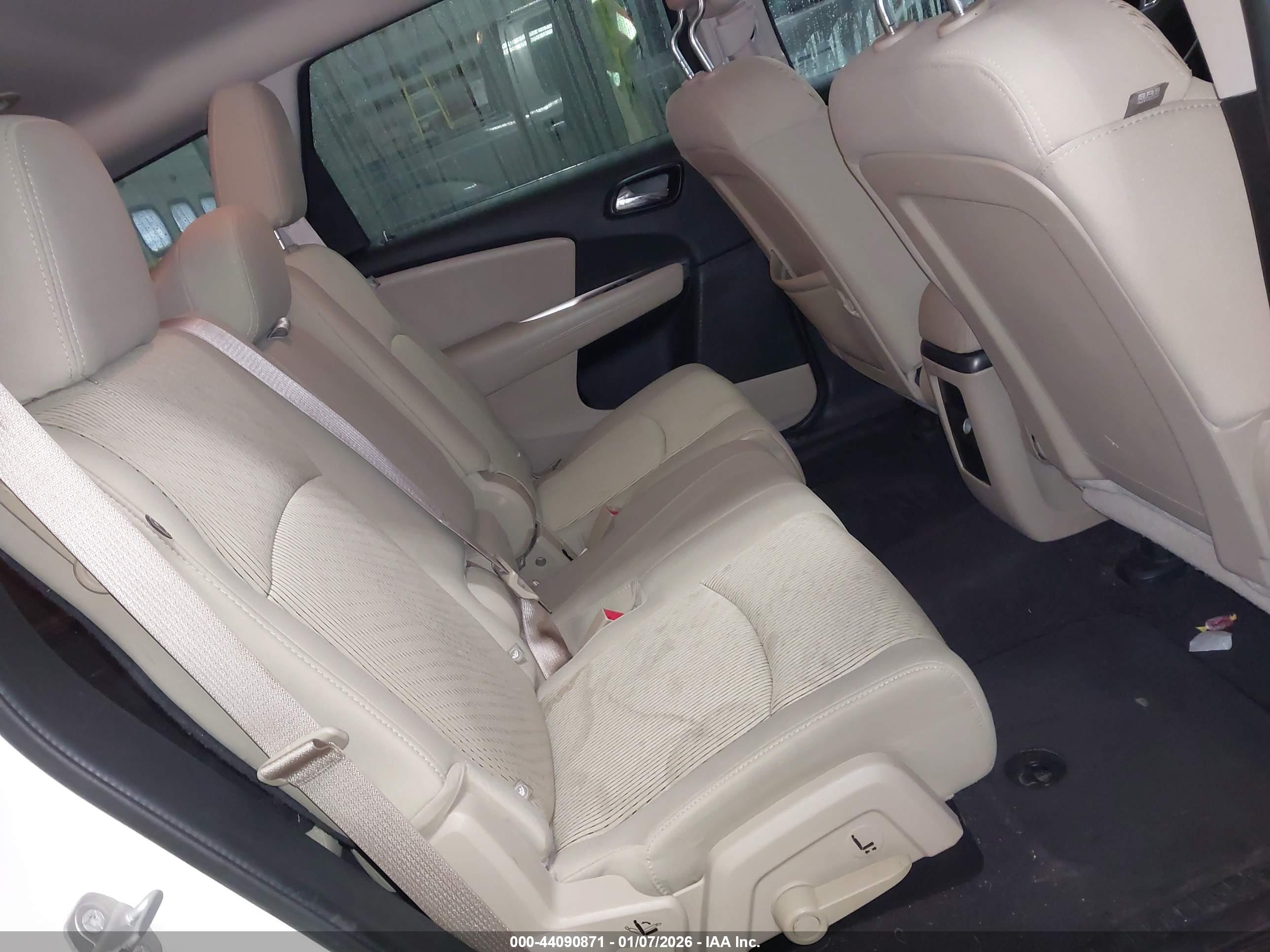 DODGE JOURNEY image 8