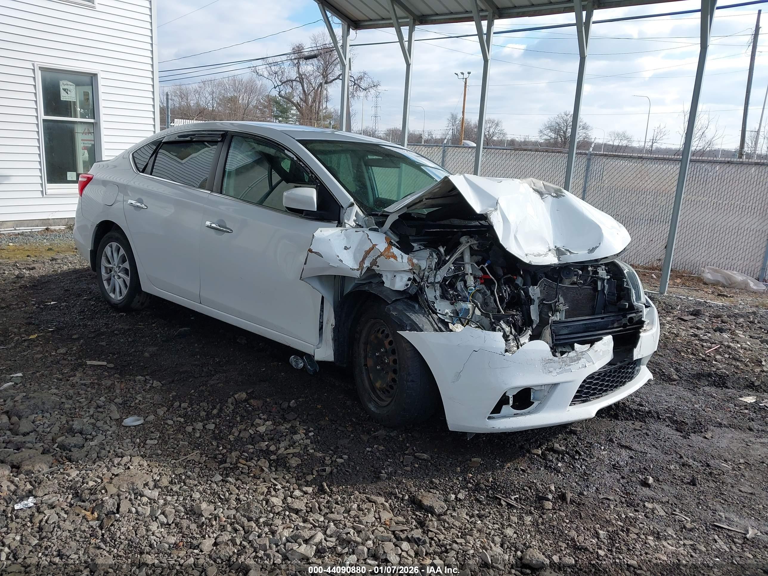 NISSAN SENTRA image 6
