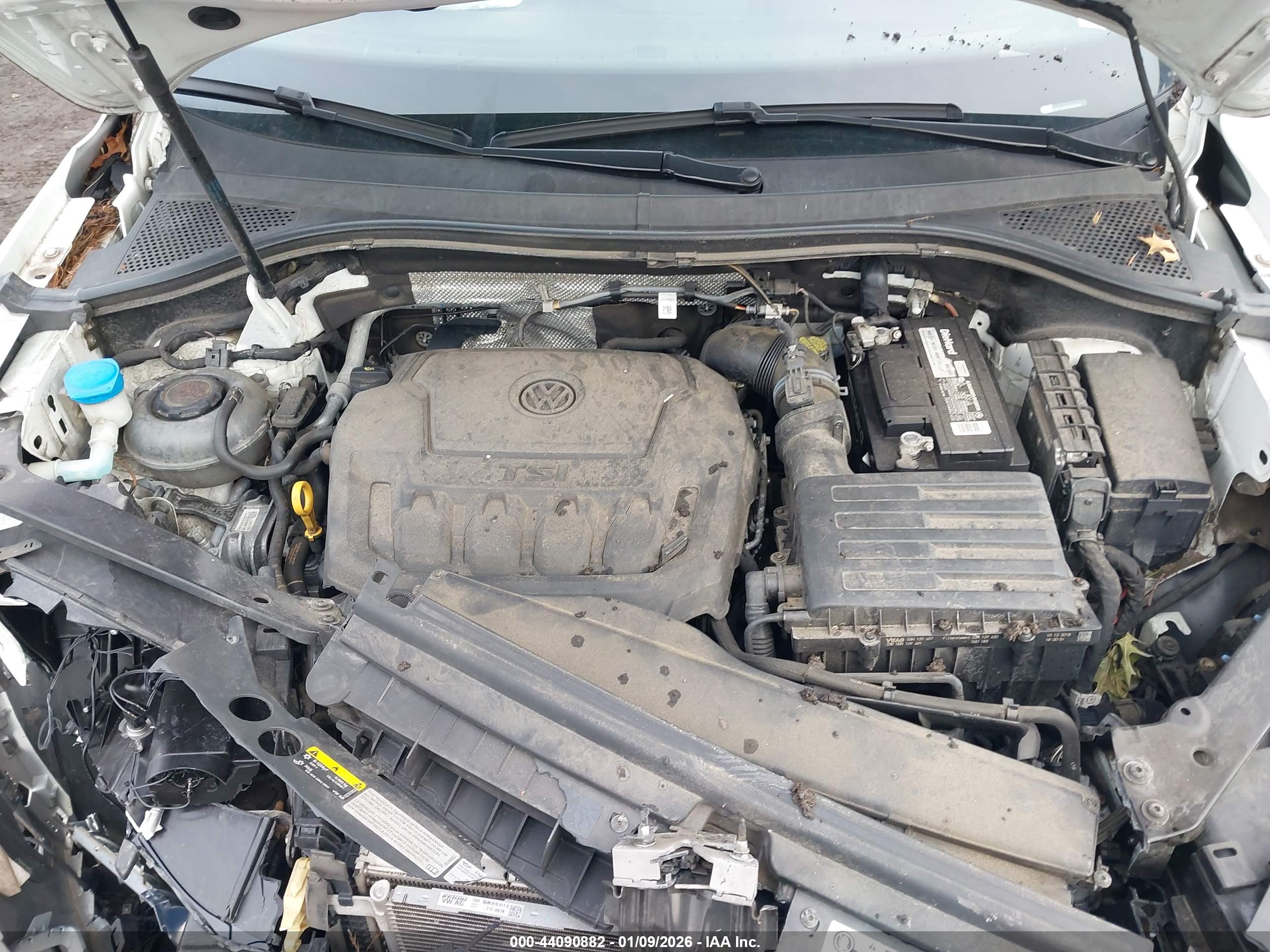 VOLKSWAGEN TIGUAN image 10