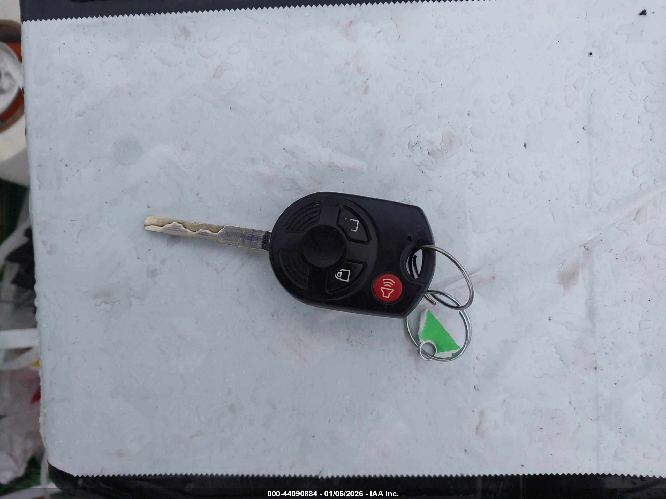 FORD ESCAPE image 11