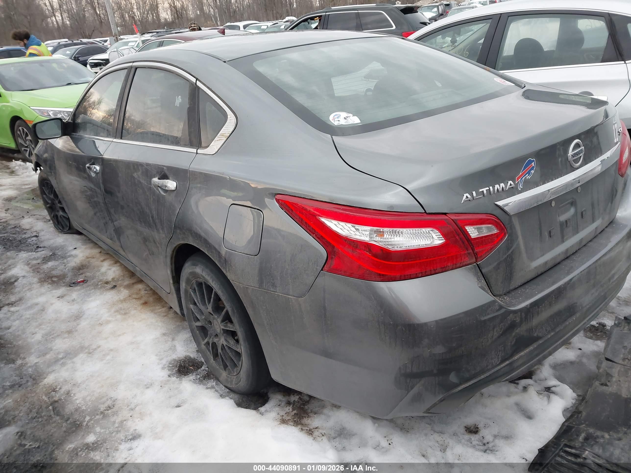 NISSAN ALTIMA image 3