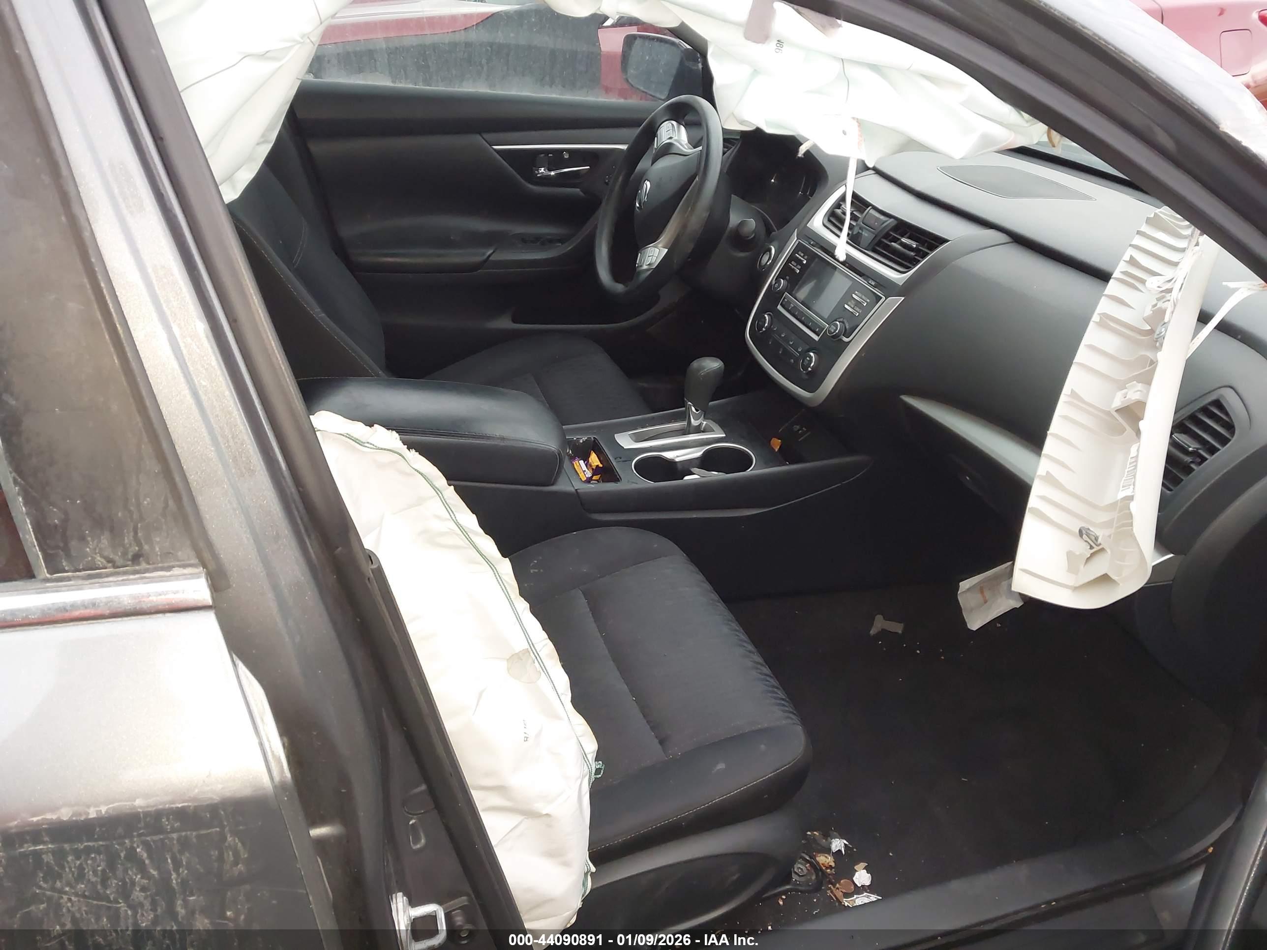 NISSAN ALTIMA image 5