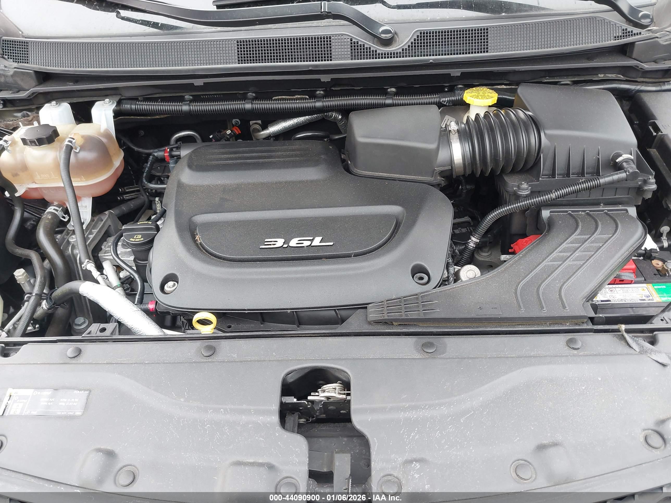 CHRYSLER PACIFICA image 10