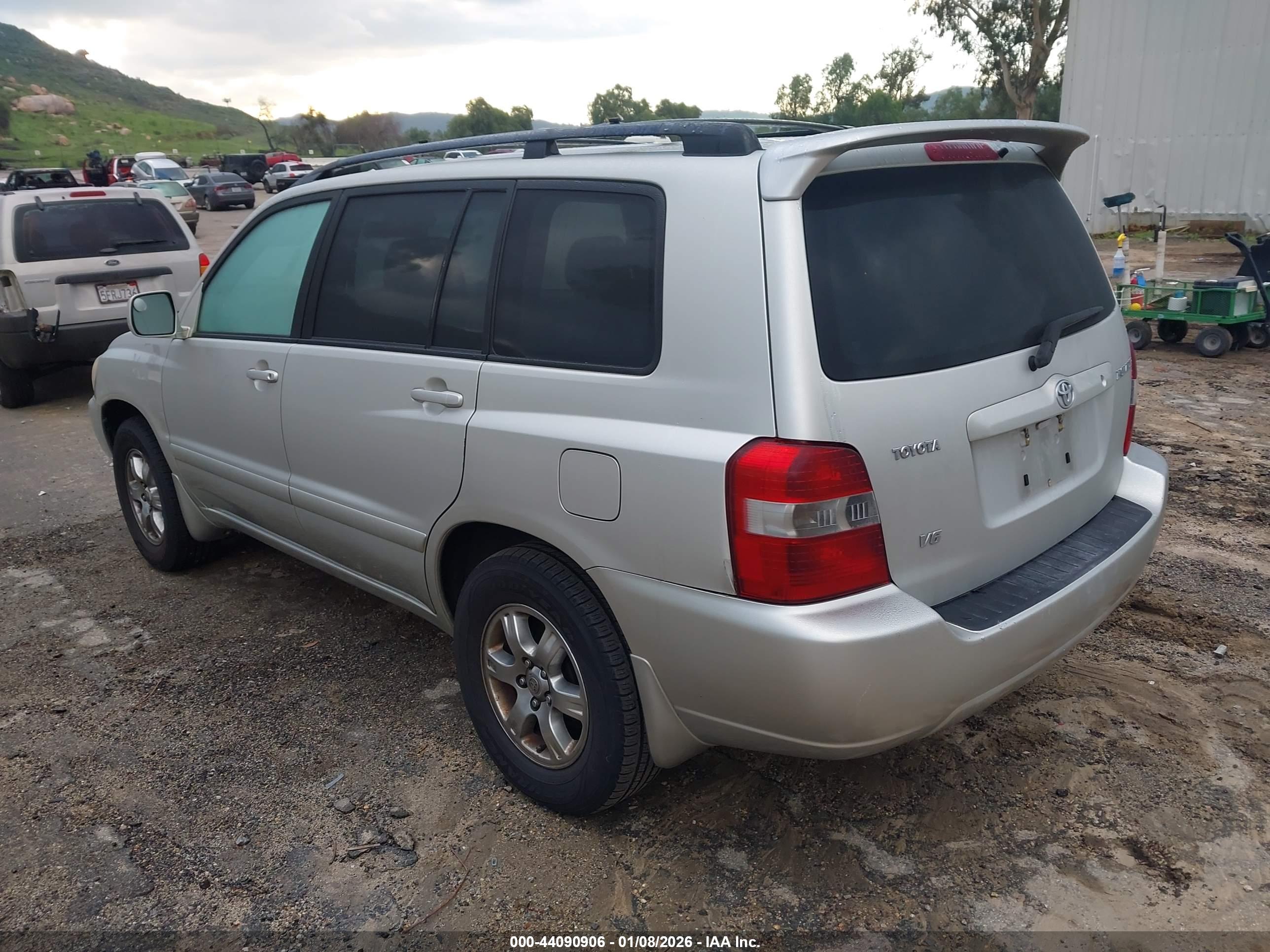 TOYOTA HIGHLANDER image 3