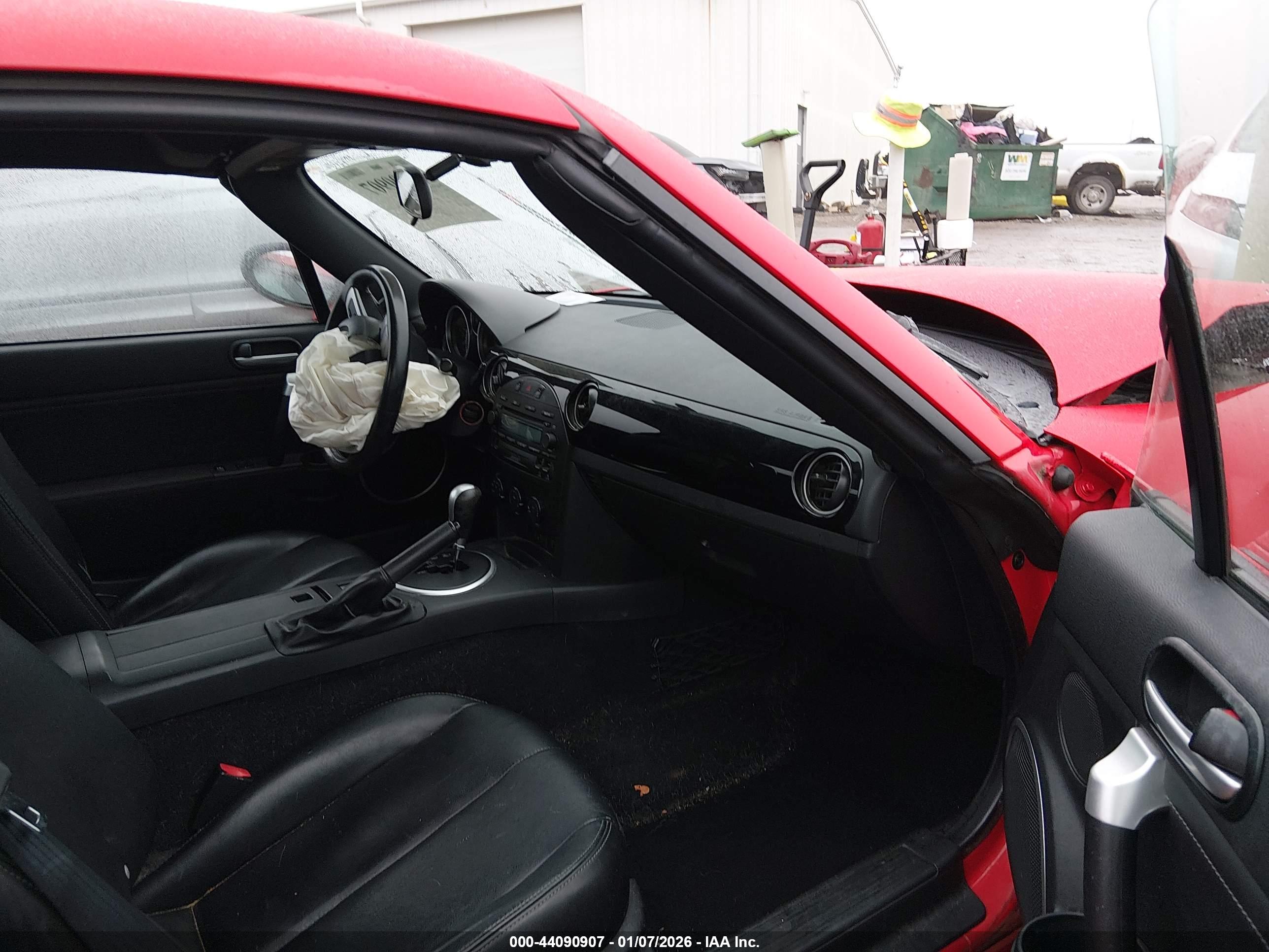 MAZDA MX-5 image 5
