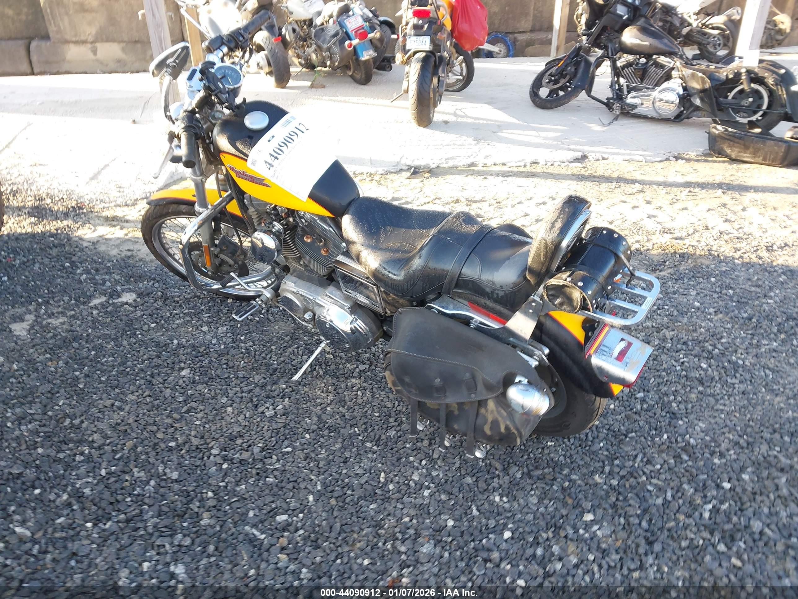 HARLEY-DAVIDSON XL1200 image 3