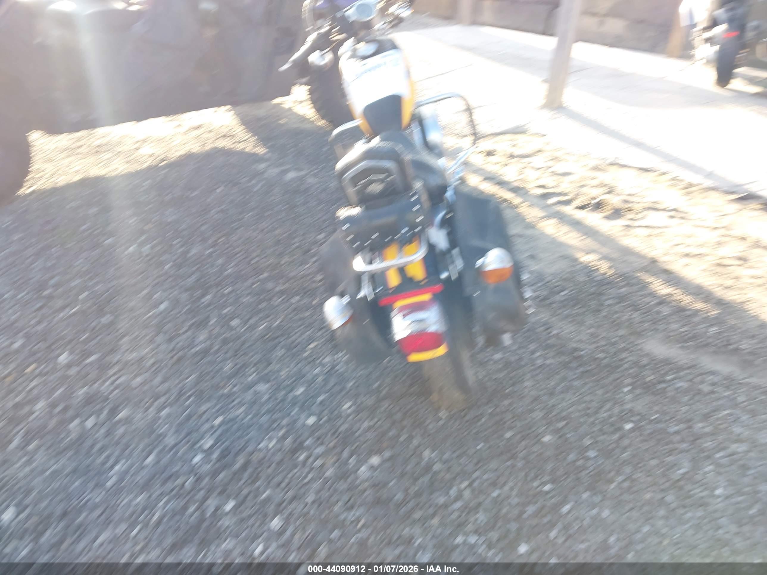 HARLEY-DAVIDSON XL1200 image 4