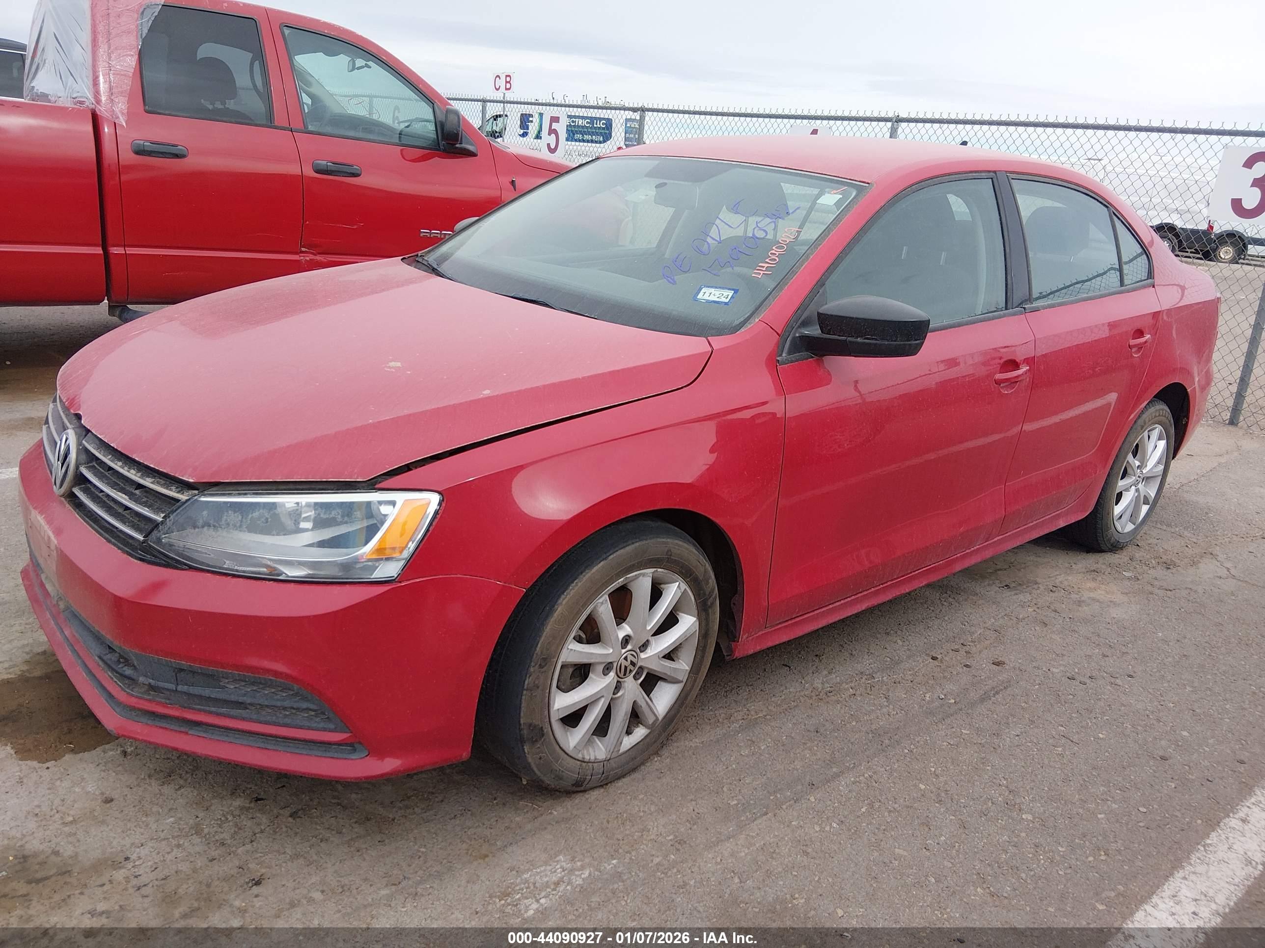 VOLKSWAGEN JETTA image 2