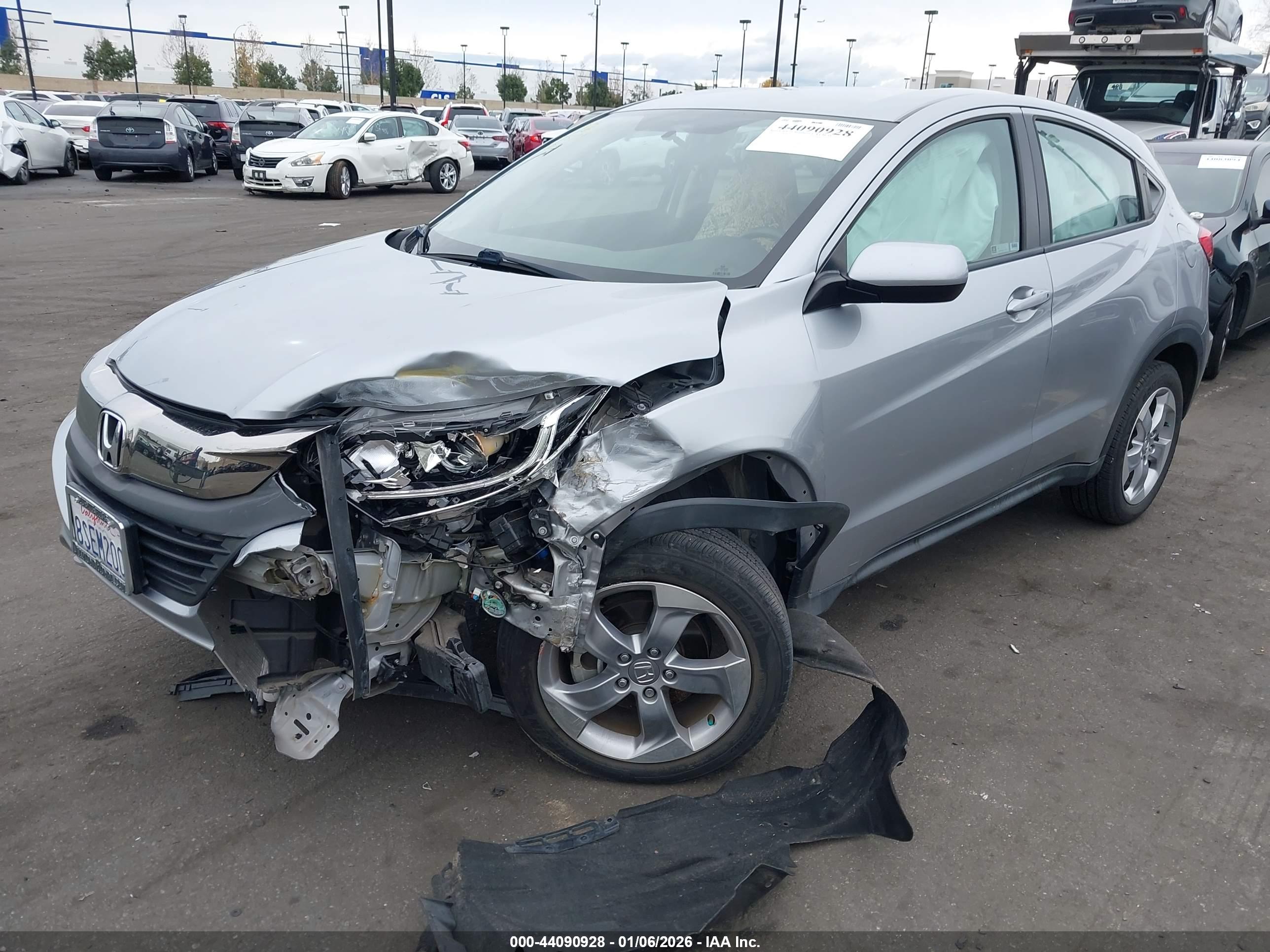 HONDA HR-V image 2