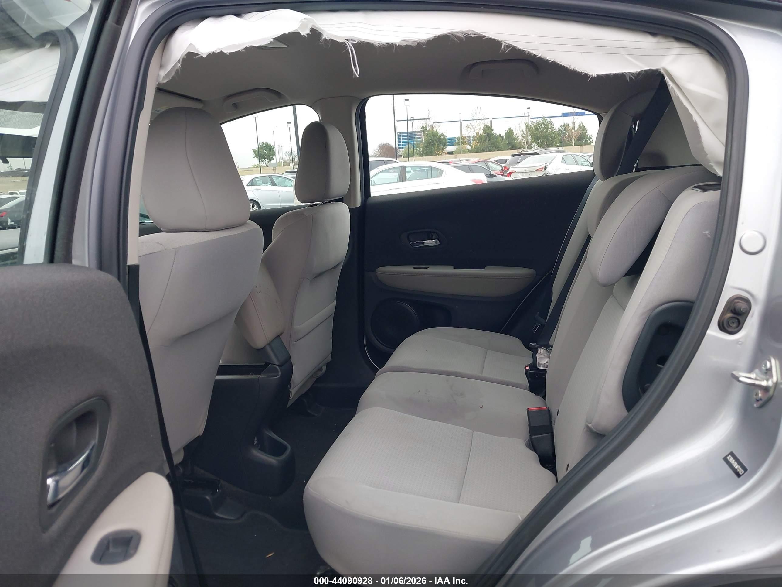 HONDA HR-V image 8
