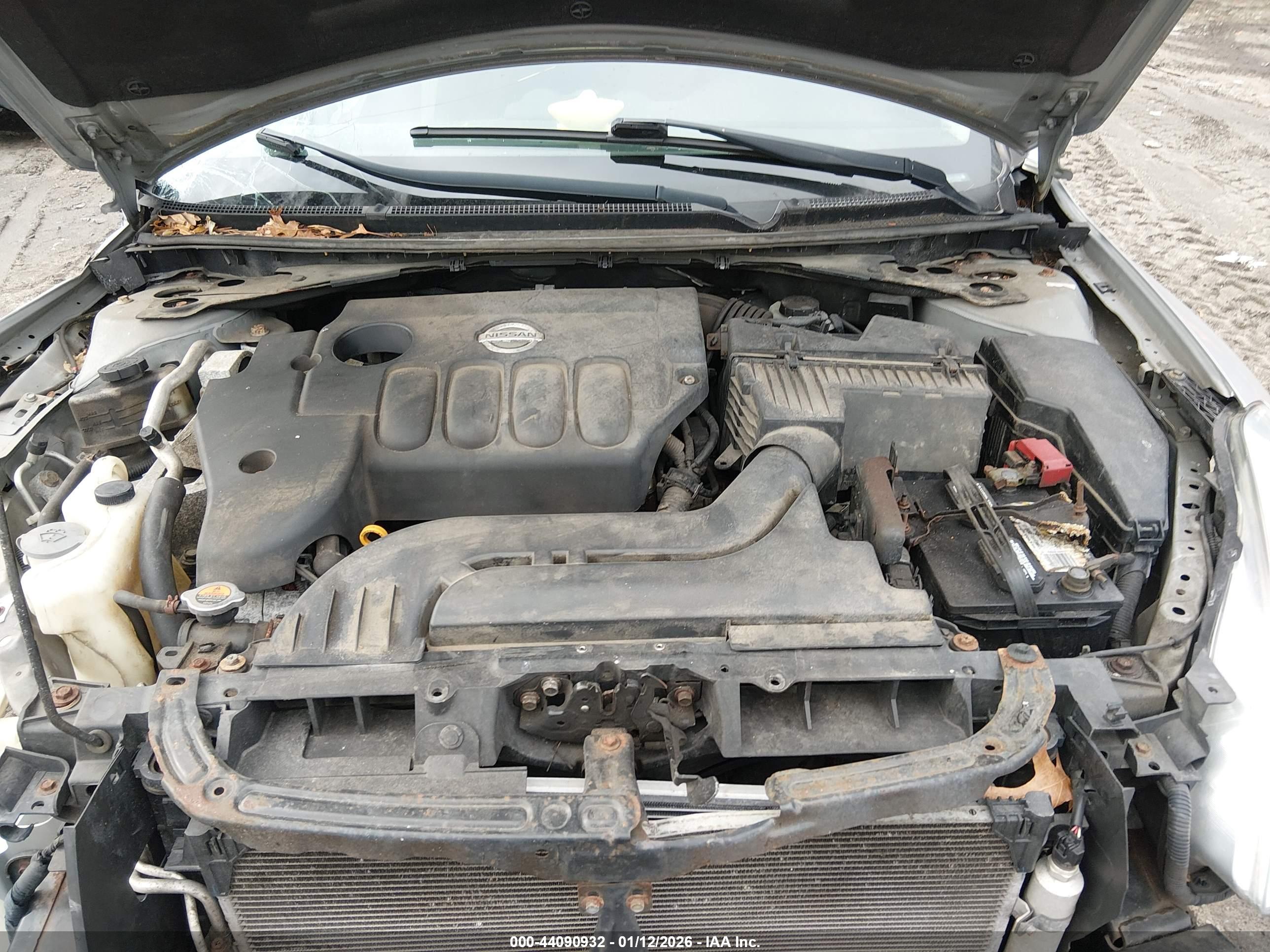NISSAN ALTIMA image 10