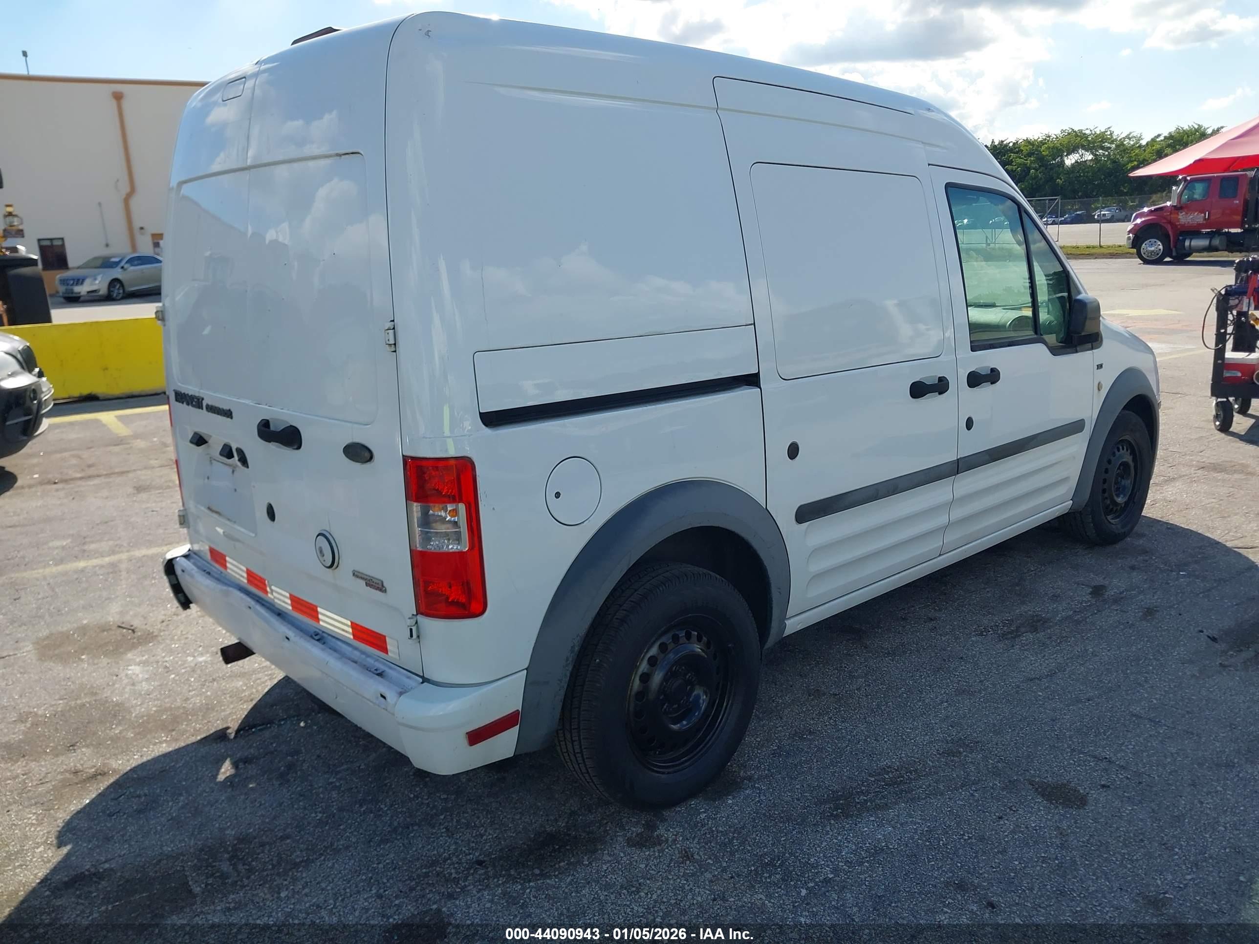 FORD TRANSIT image 4