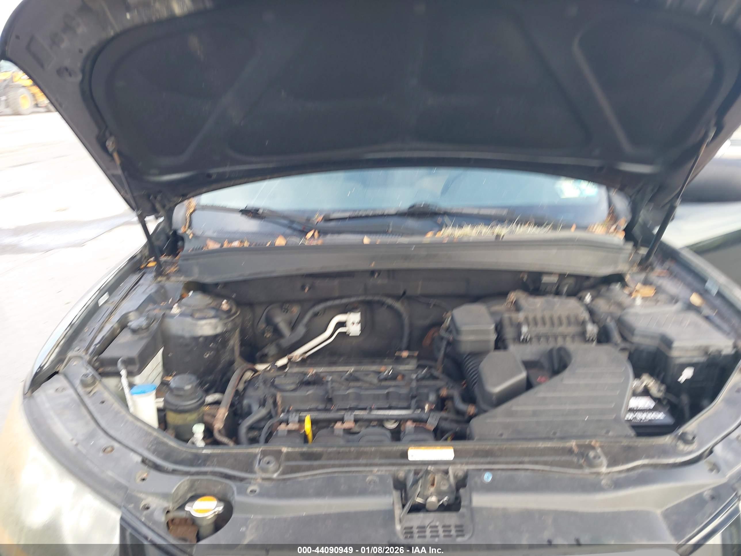 HYUNDAI SANTA image 10