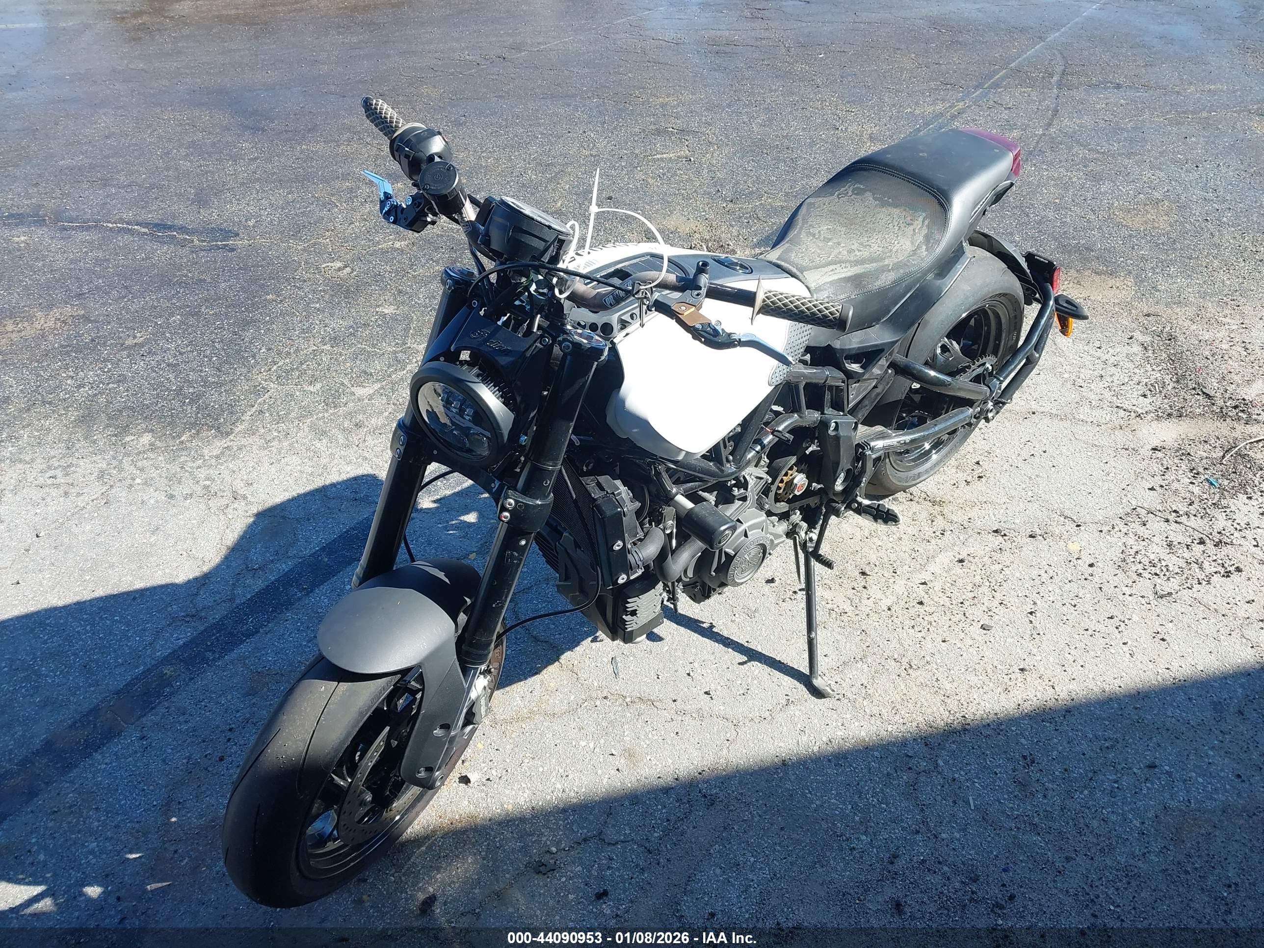 INDIAN MOTORCYCLE image 2
