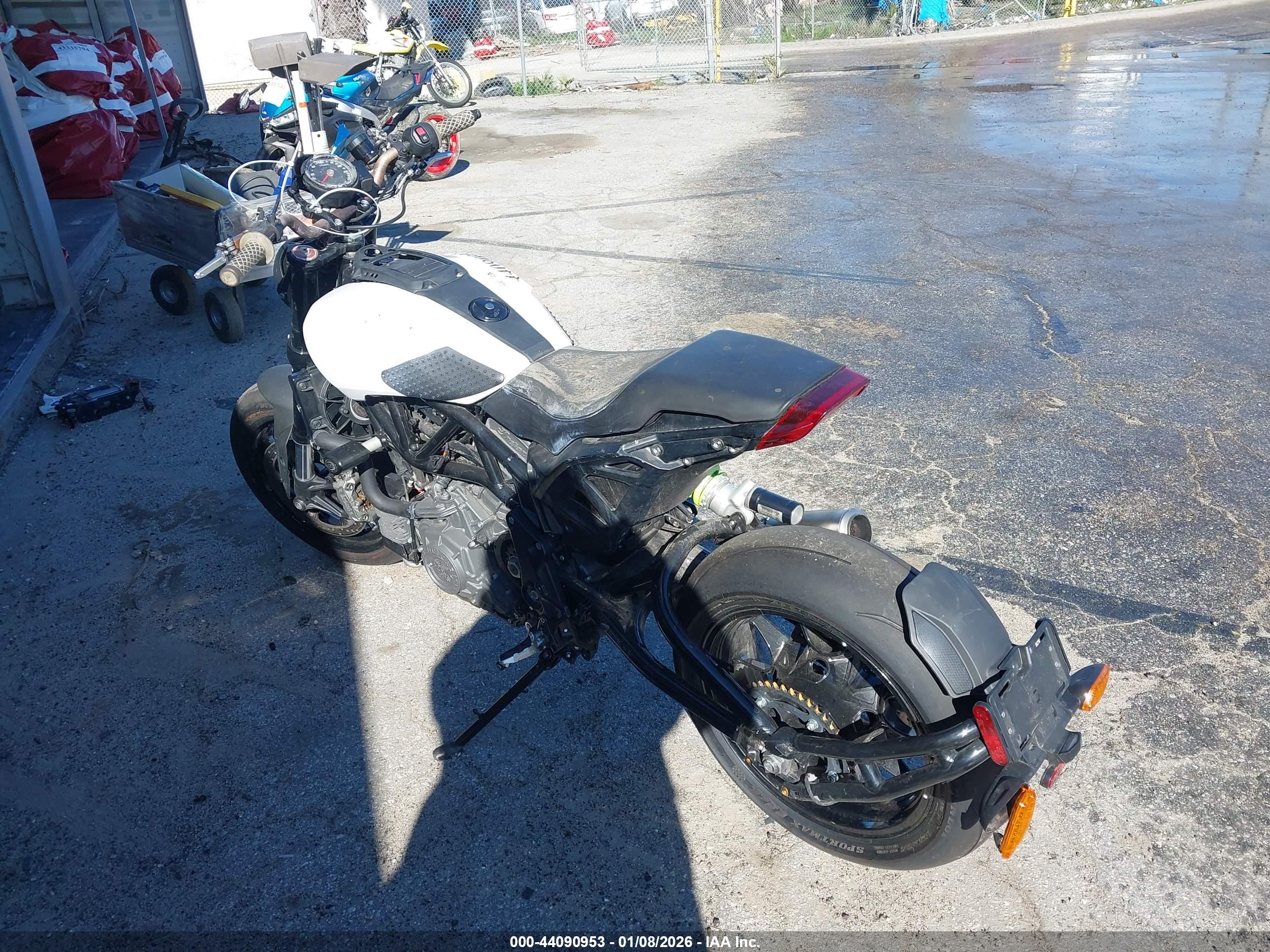 INDIAN MOTORCYCLE image 3