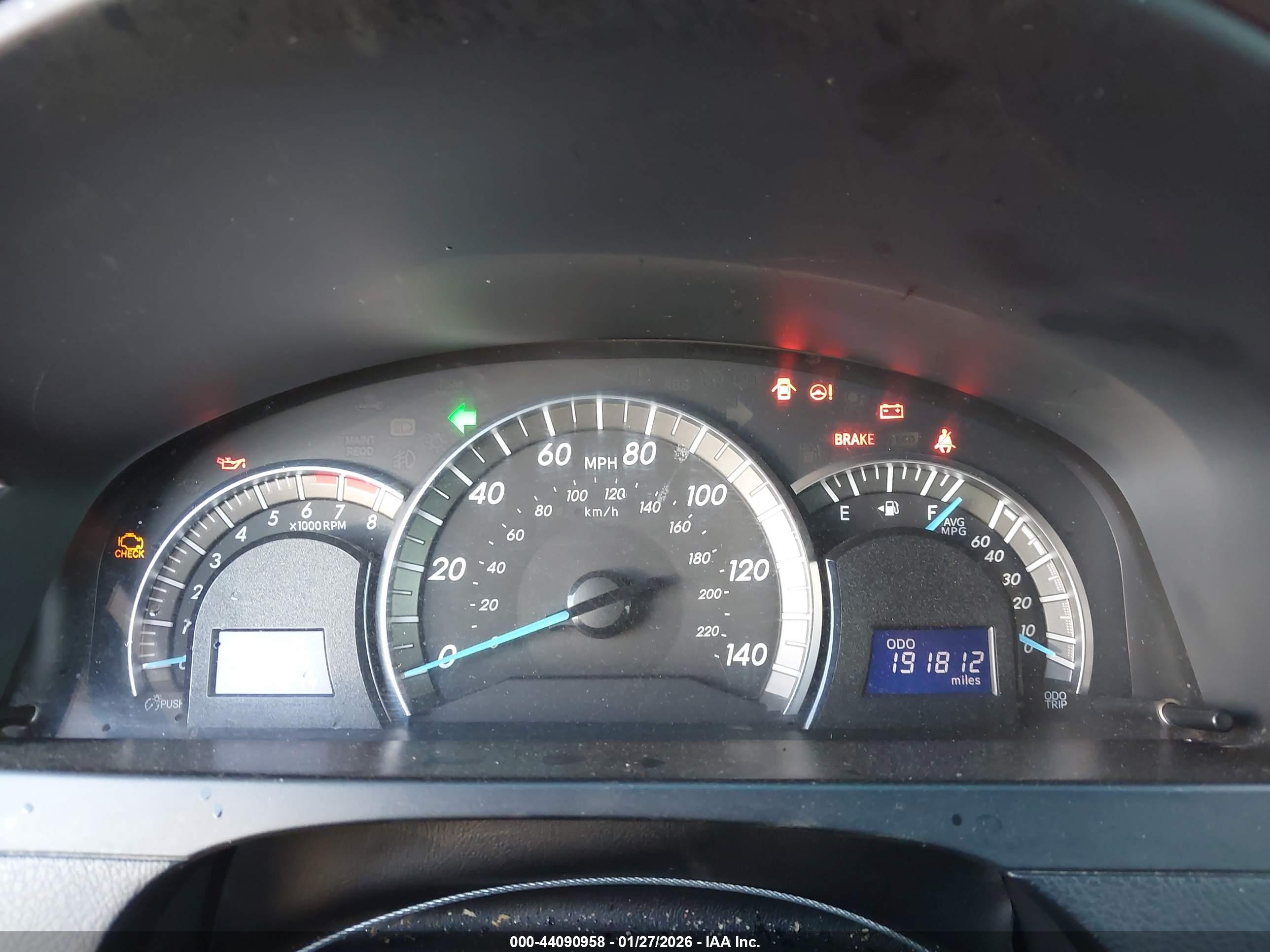 TOYOTA CAMRY image 7