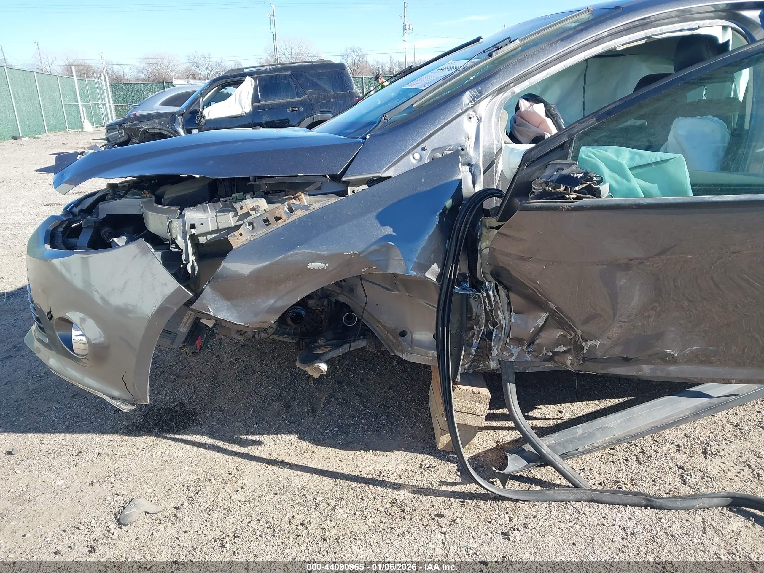 FORD FOCUS image 6