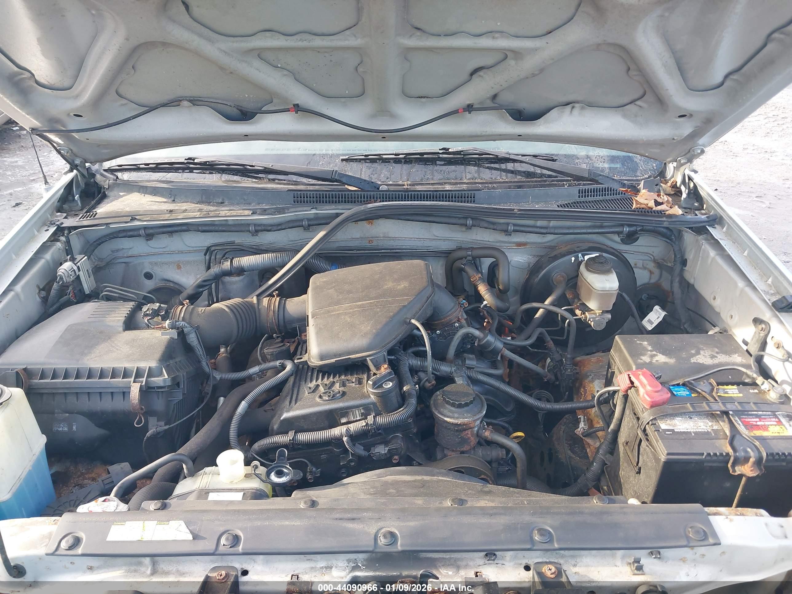 TOYOTA TACOMA image 10